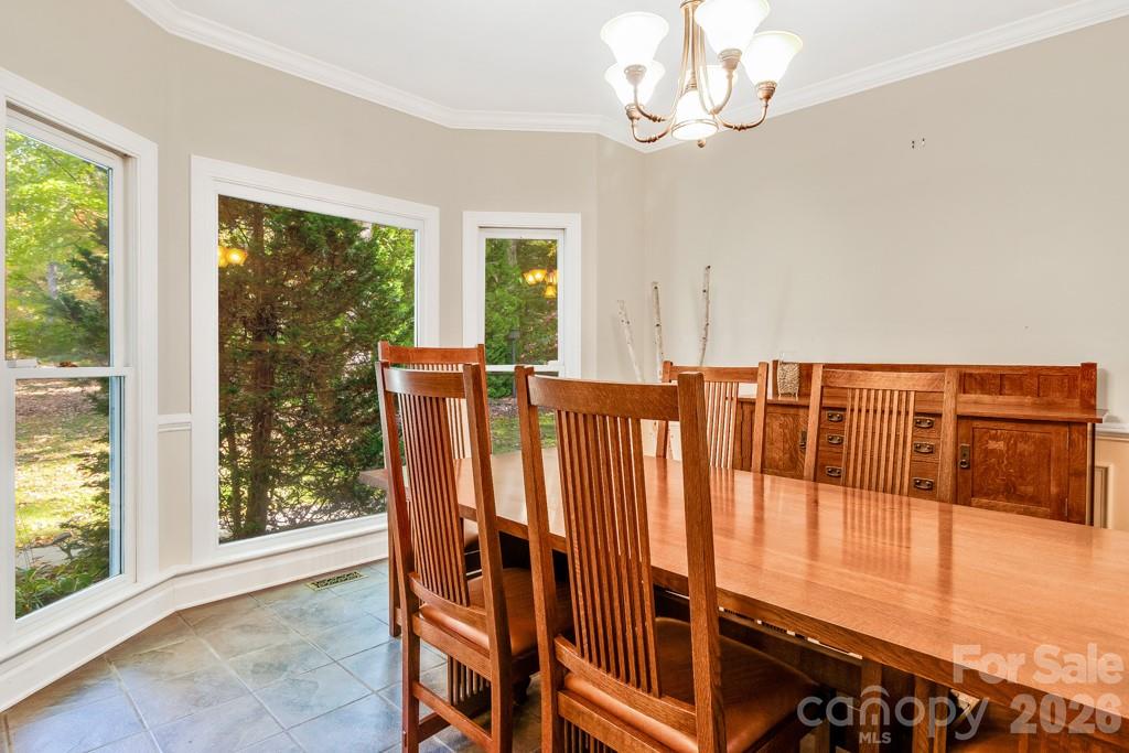 107 Sunningdale Drive Property Photo 6