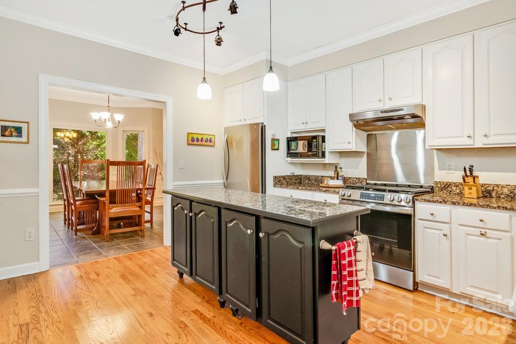 107 Sunningdale Drive Property Photo 8