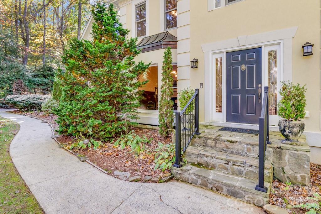 107 Sunningdale Drive Property Photo 37