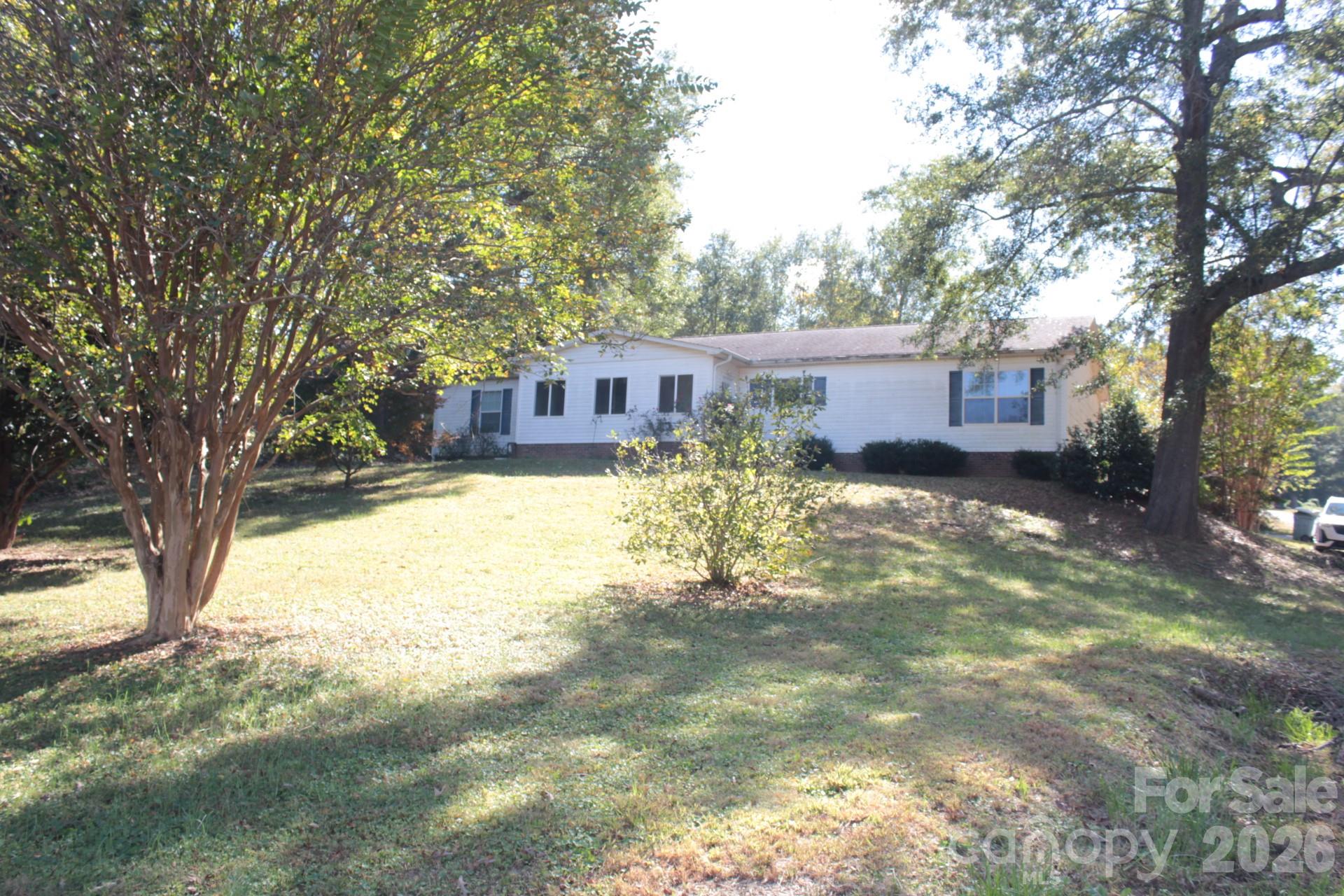130 Overhill Drive Property Photo 1