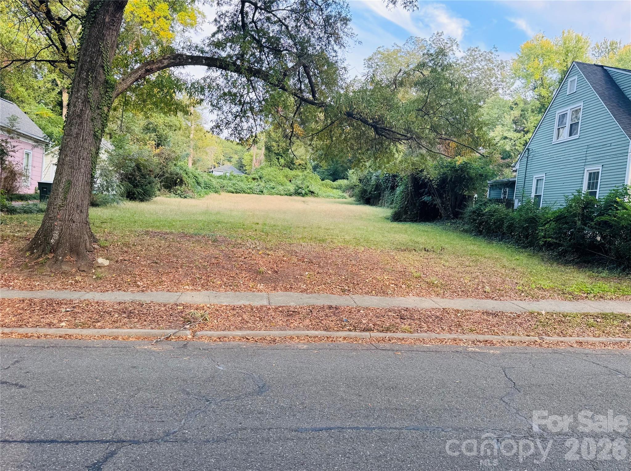 510 S South Street Property Photo 3