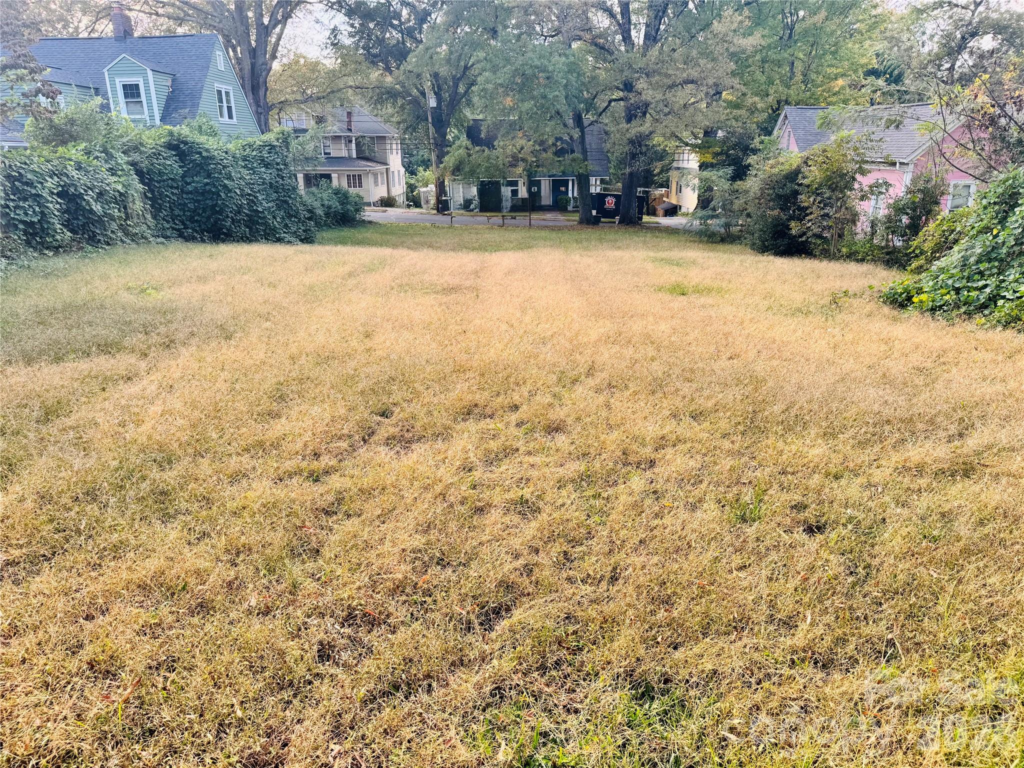 510 S South Street Property Photo 4