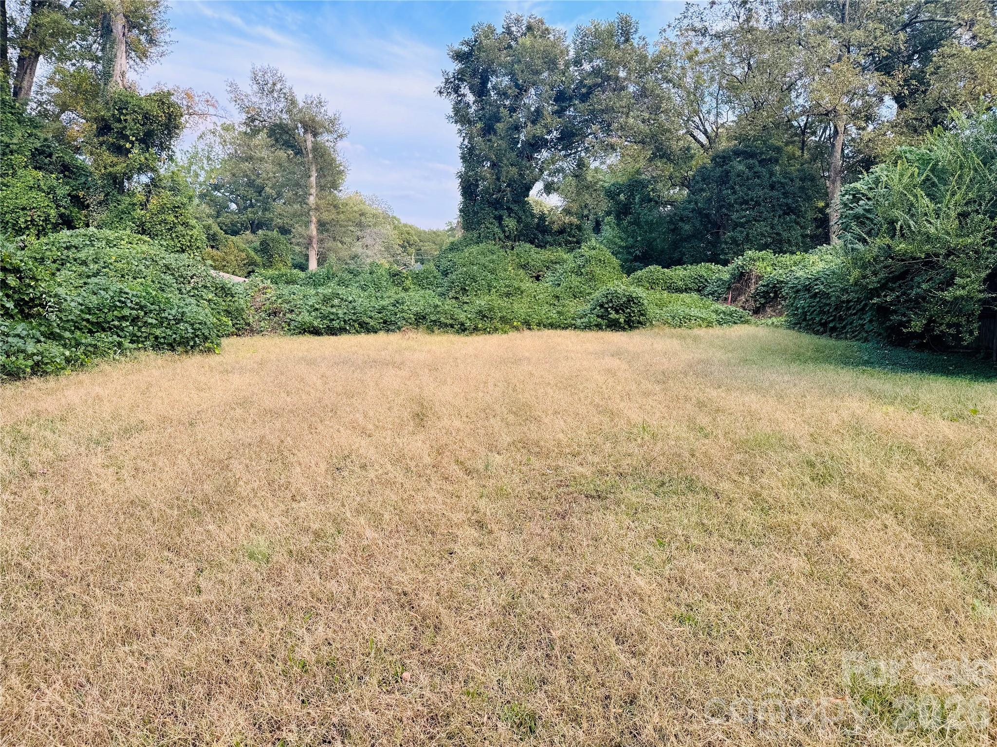 510 S South Street Property Photo 7