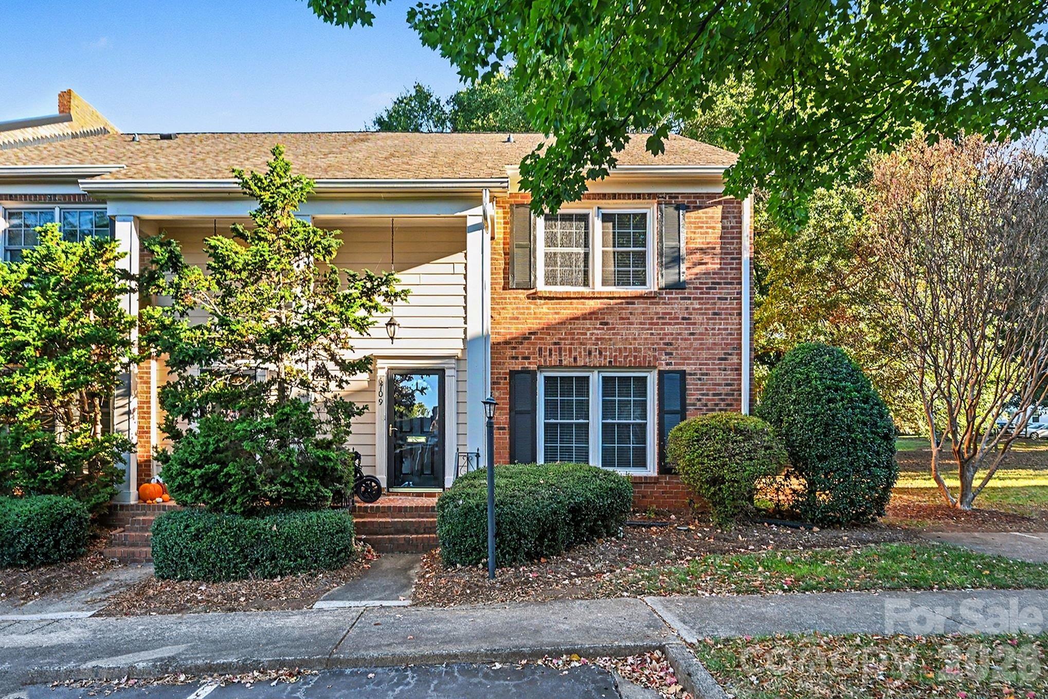 6709 Constitution Lane Property Photo 1