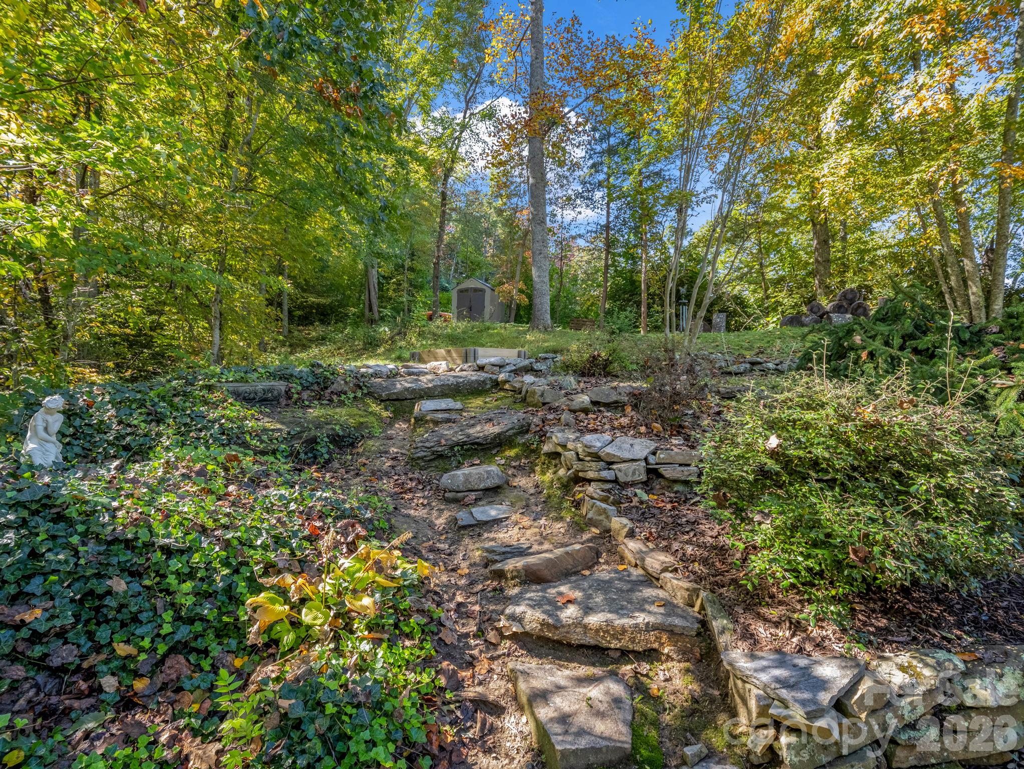 178 Hilltop View Drive Property Photo 34