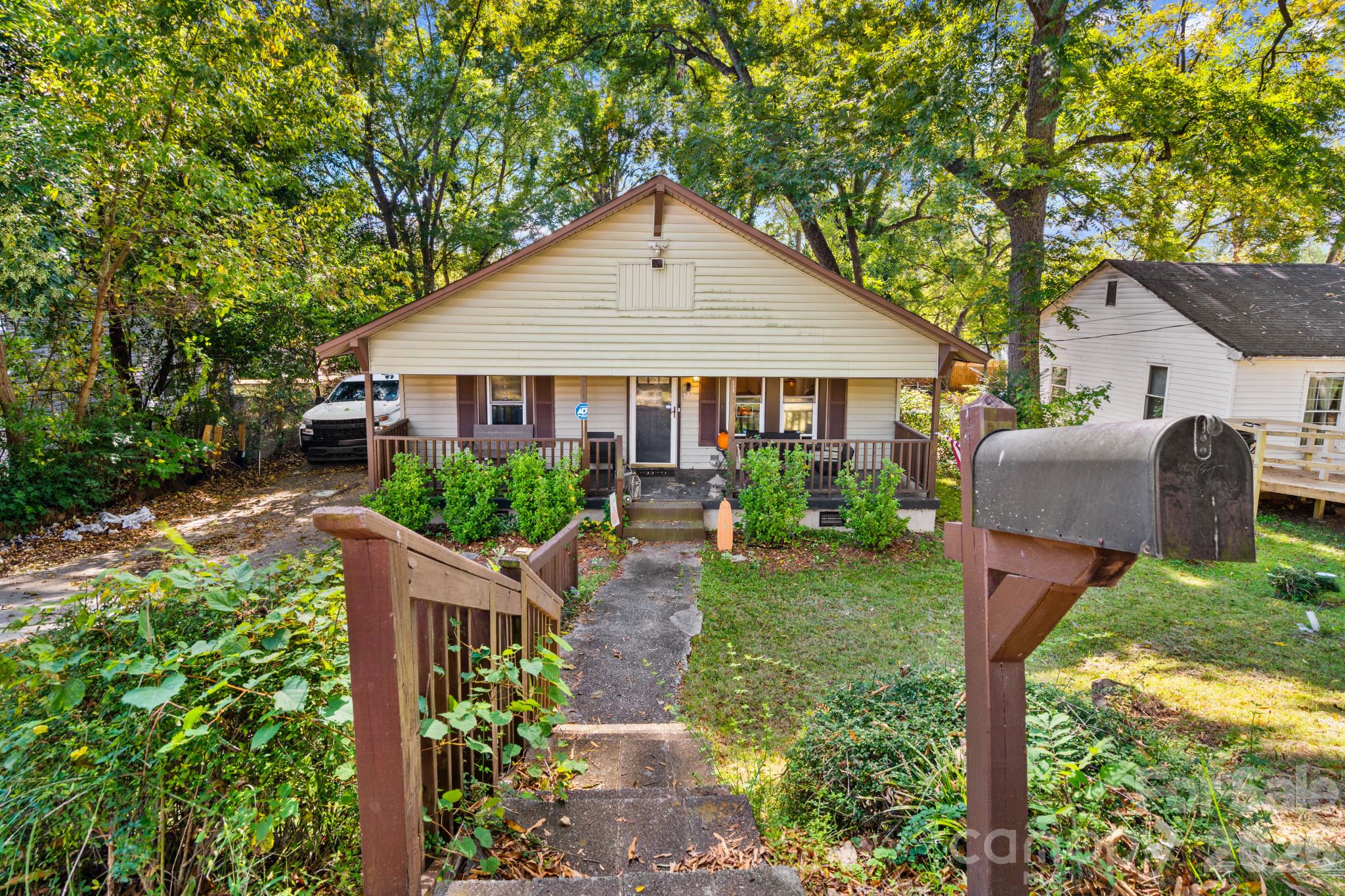 177 Young Avenue Property Photo 1