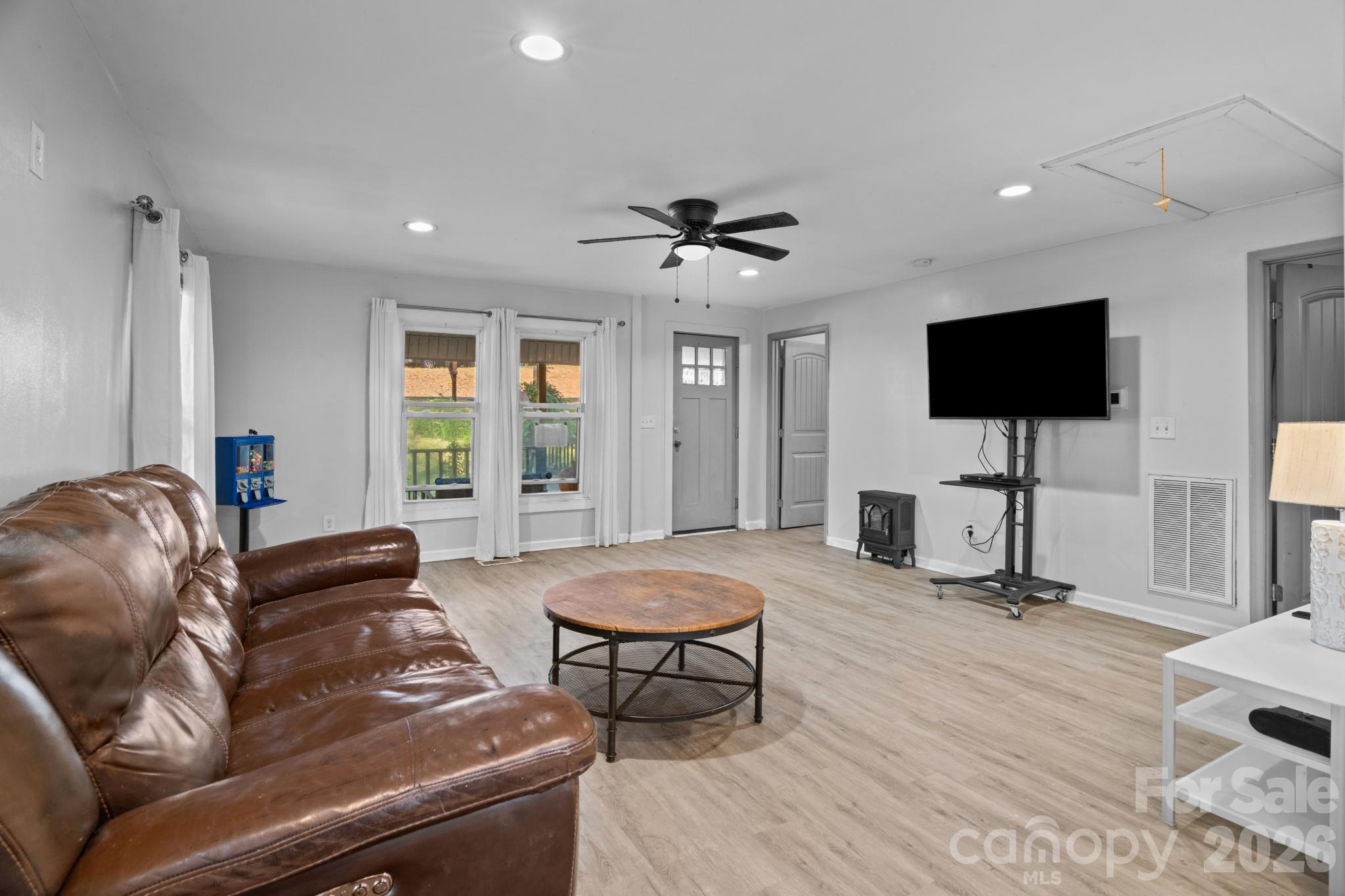 177 Young Avenue Property Photo 14