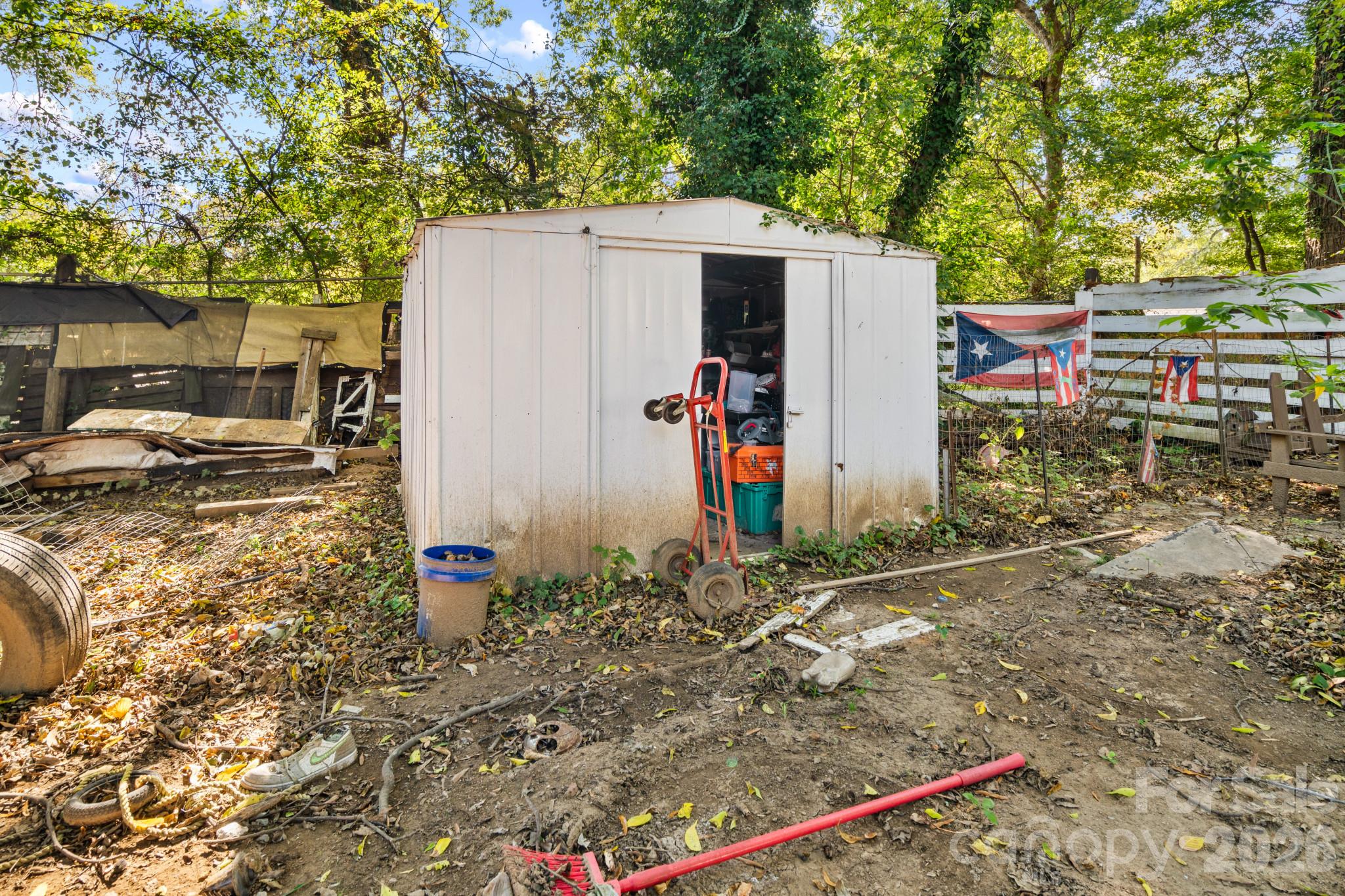 177 Young Avenue Property Photo 33