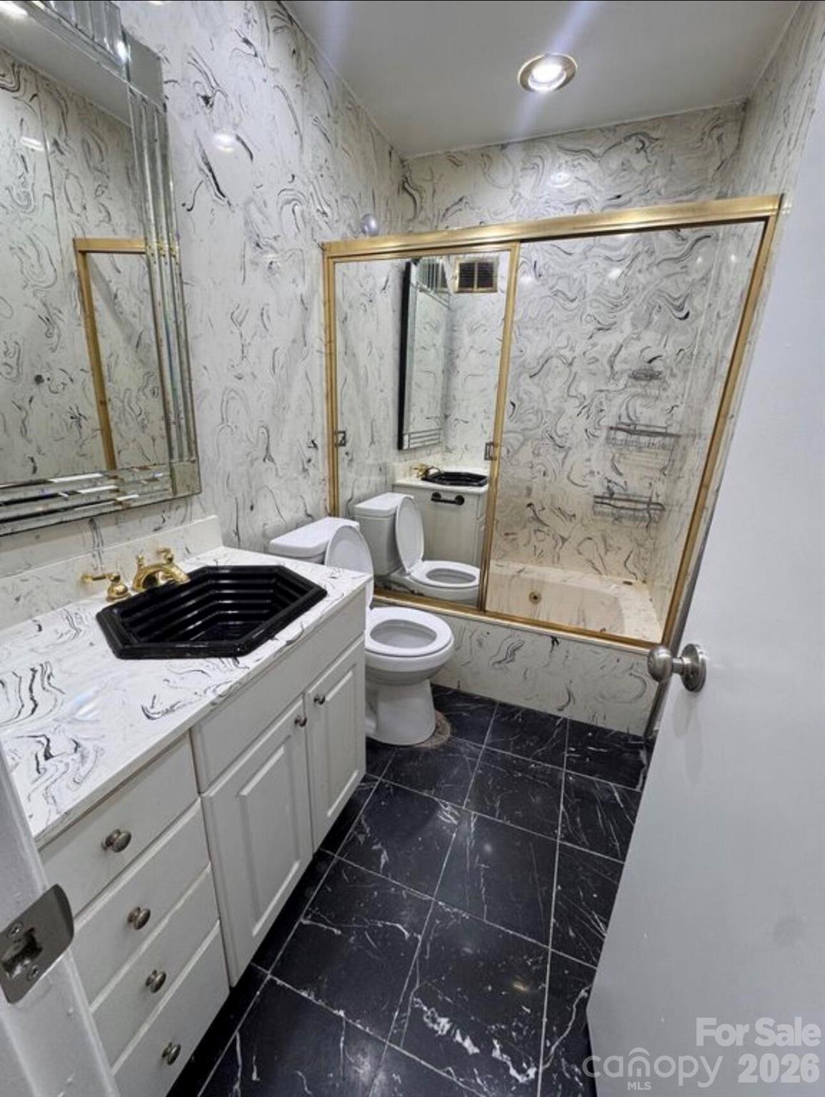 1139 Marietta Street Property Photo 6