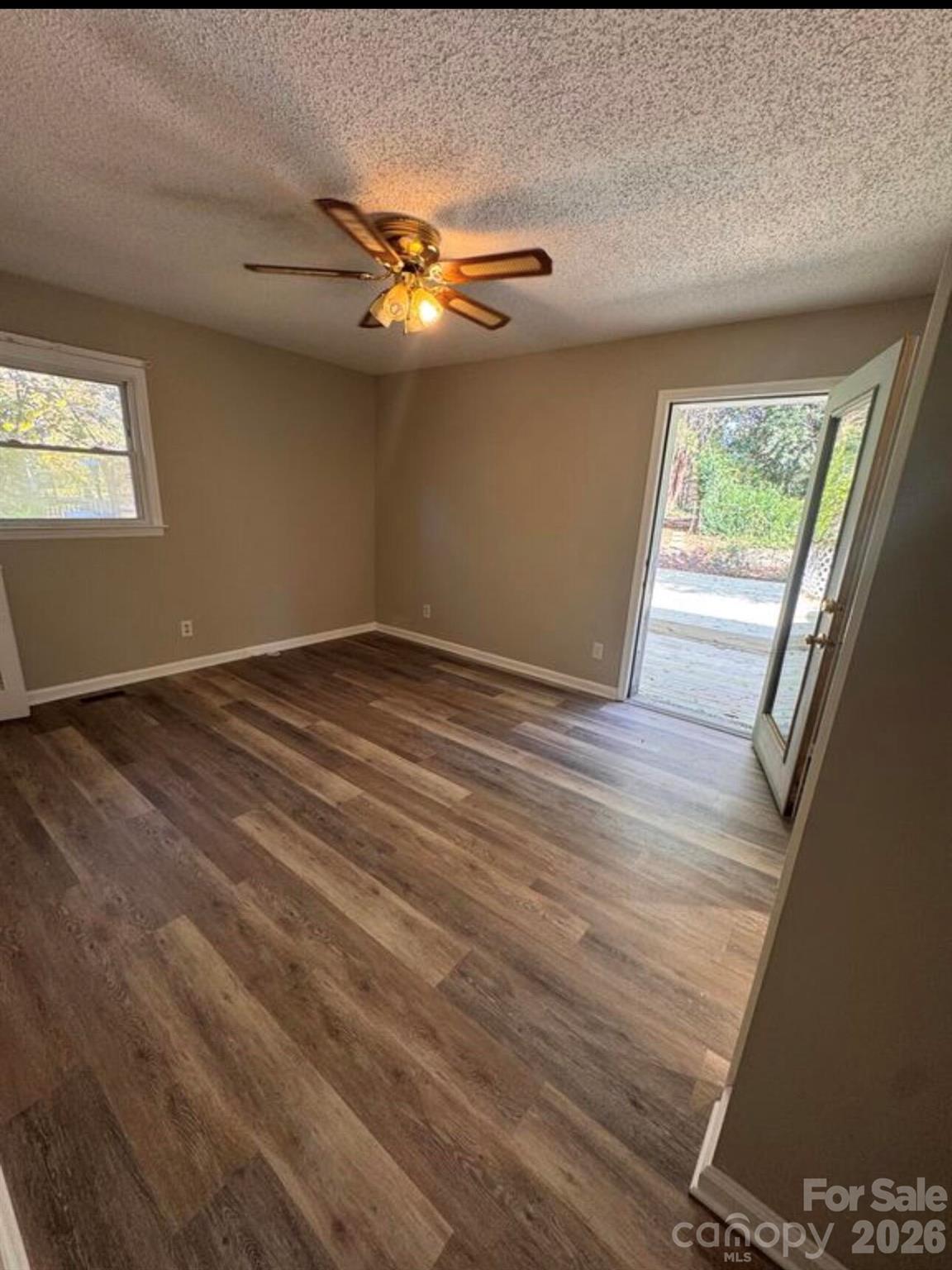 1139 Marietta Street Property Photo 7