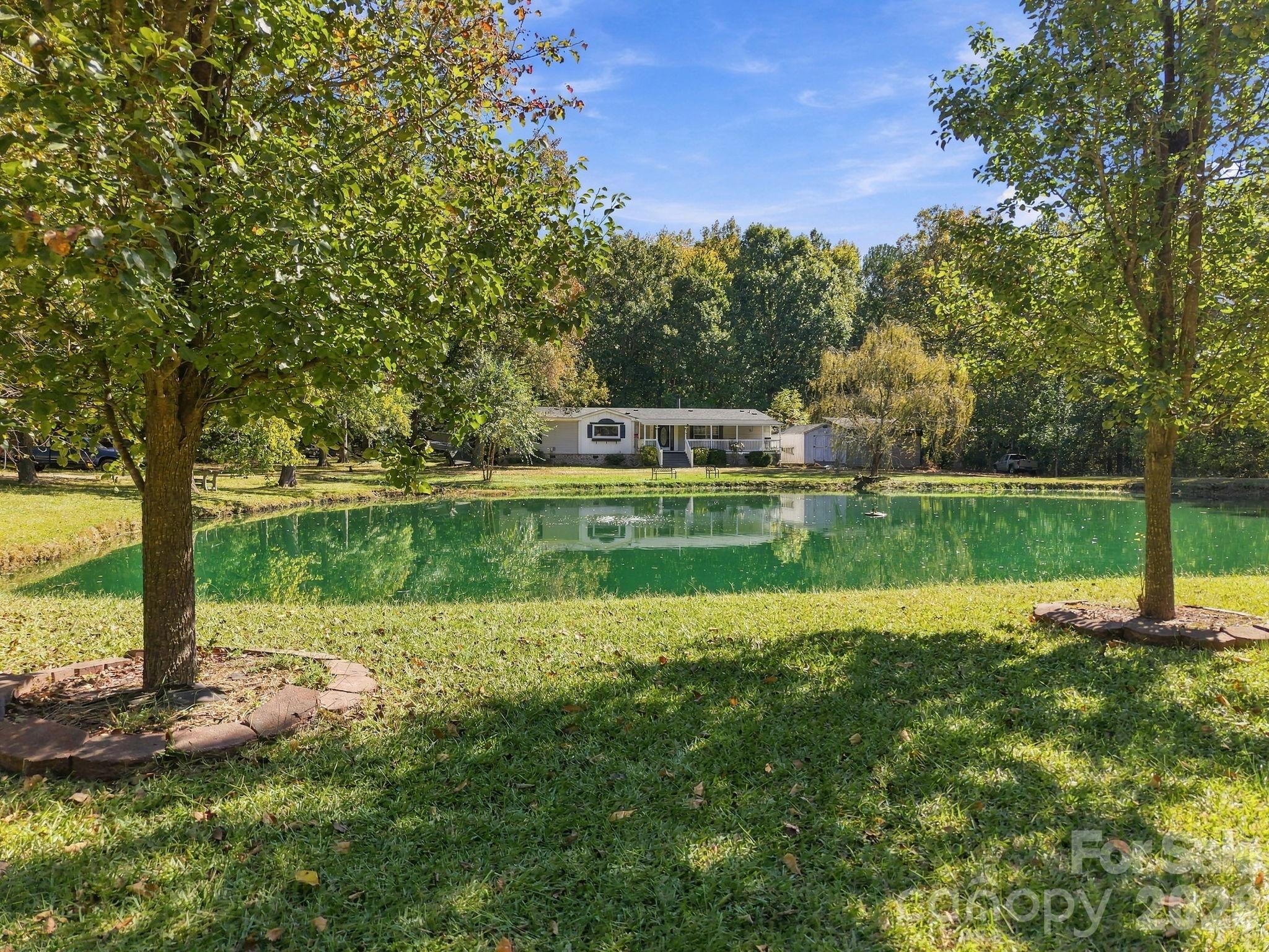 125 James Drive Property Photo 1
