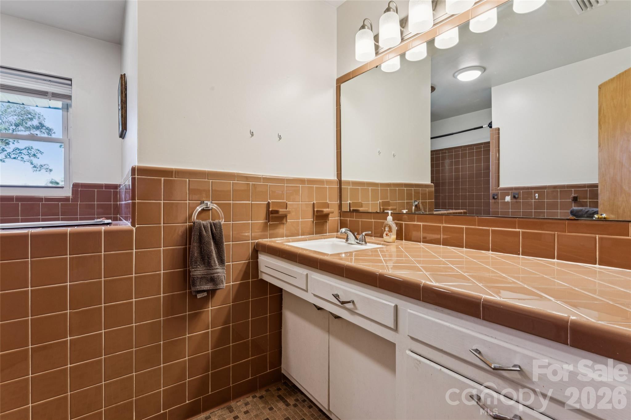 2820 Wright Avenue Property Photo 23
