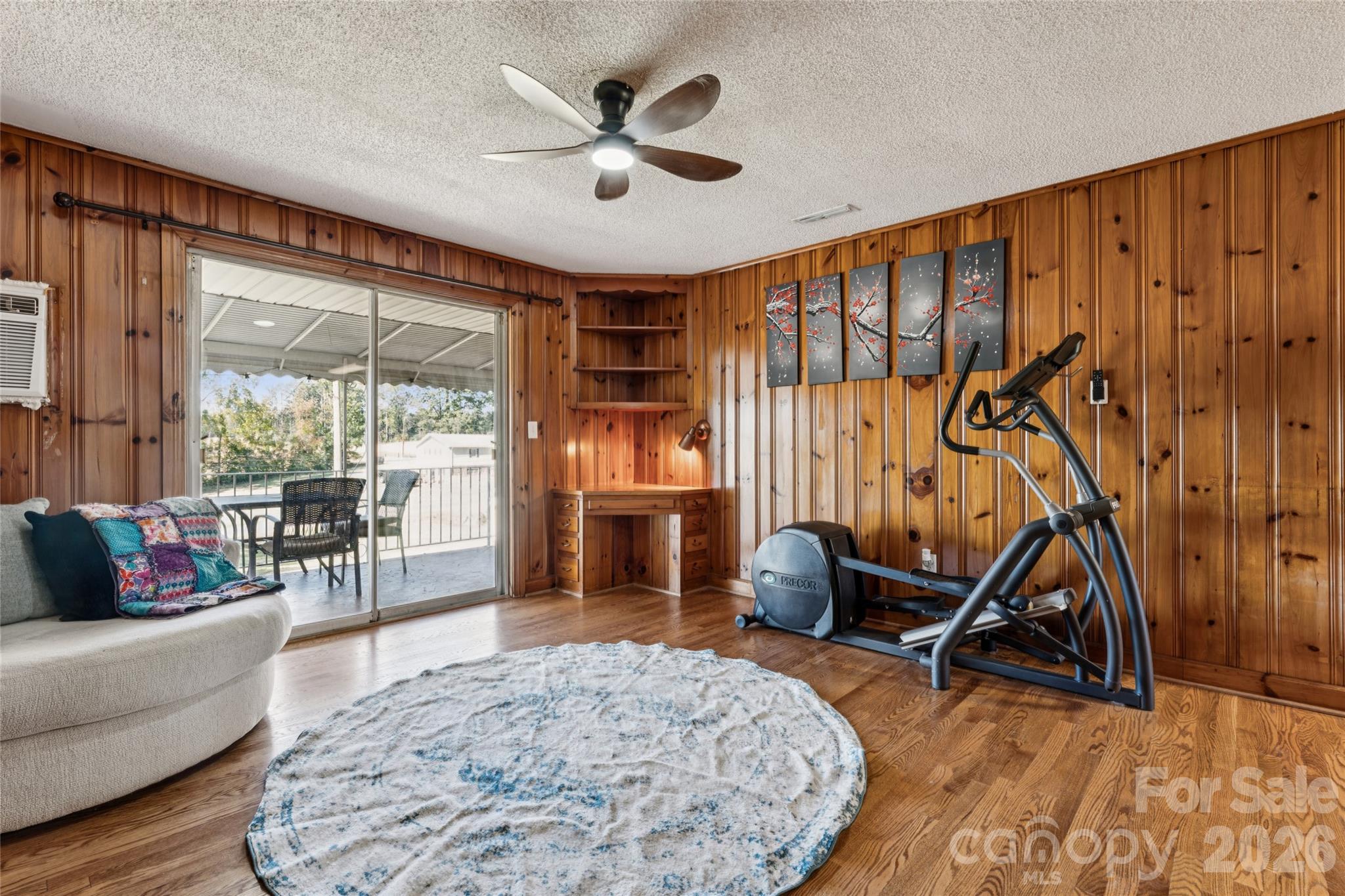 2820 Wright Avenue Property Photo 34