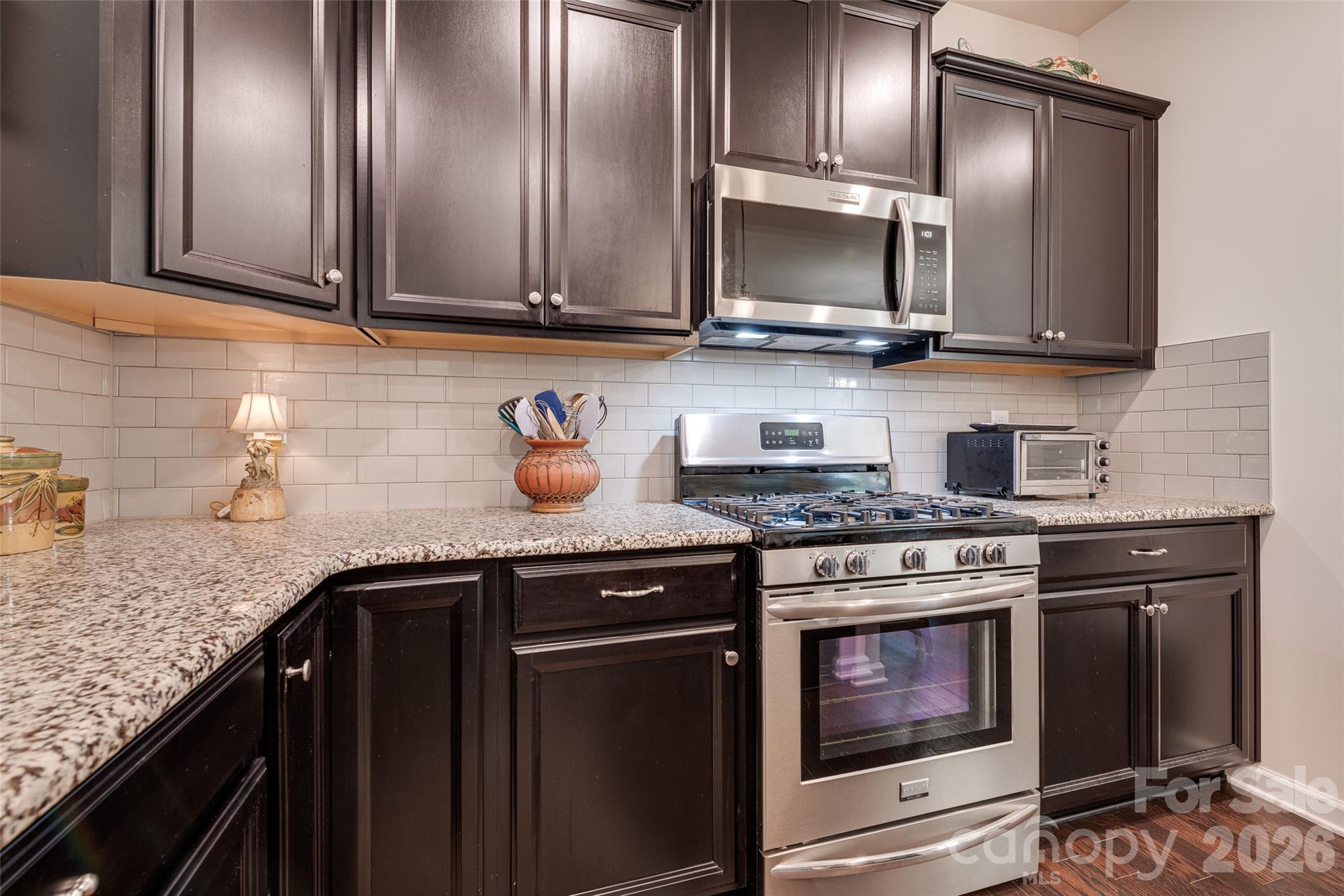 13301 Canterbury Castle Drive Property Photo 14