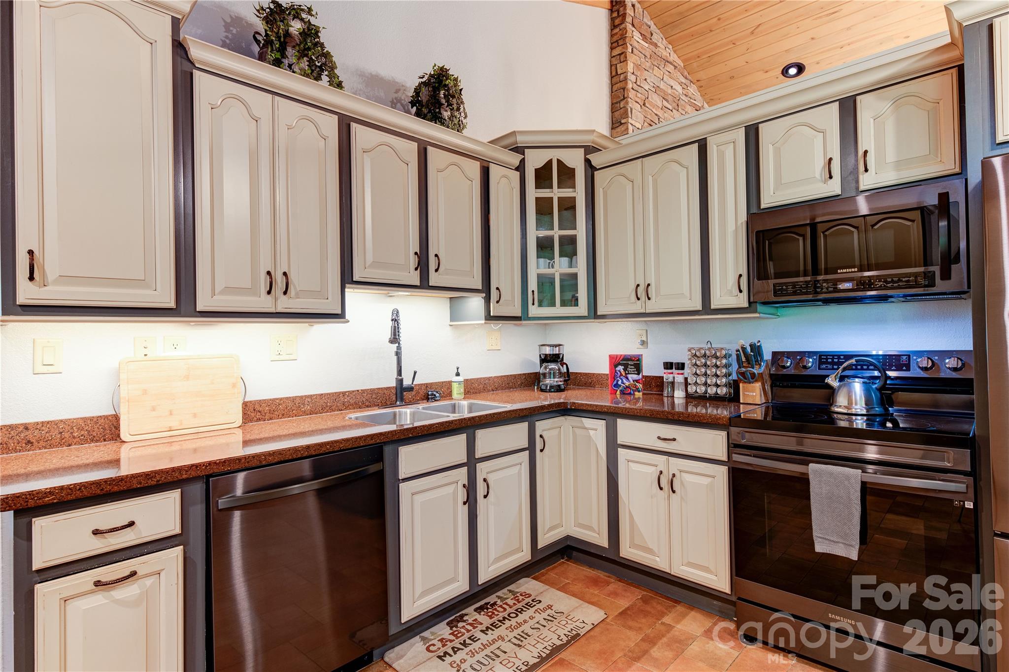 97 Circle E Ranch Road Property Photo 6