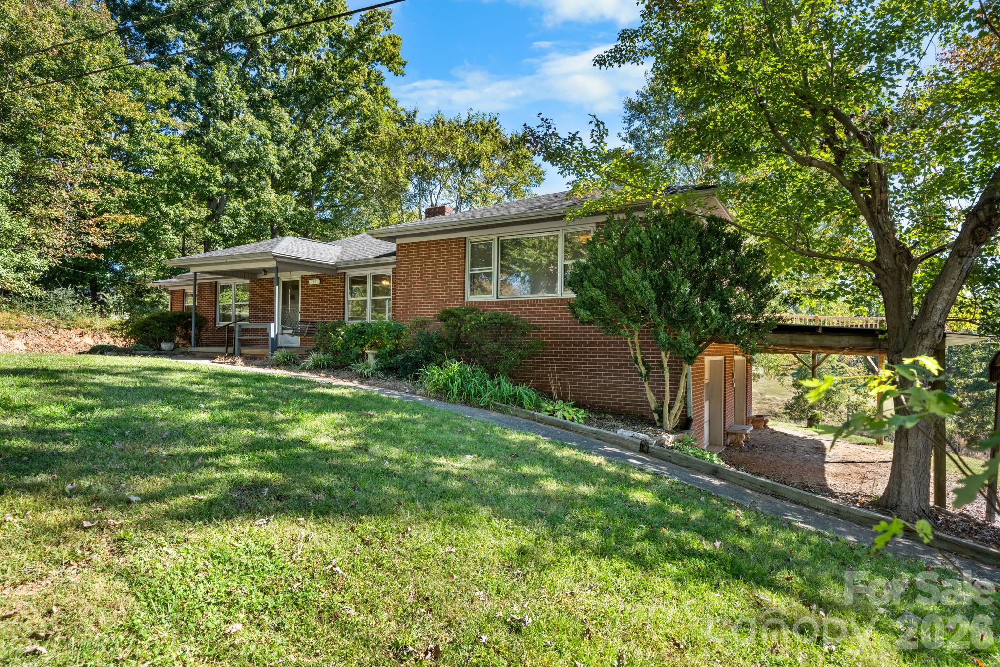131 Clay Street Property Photo 1