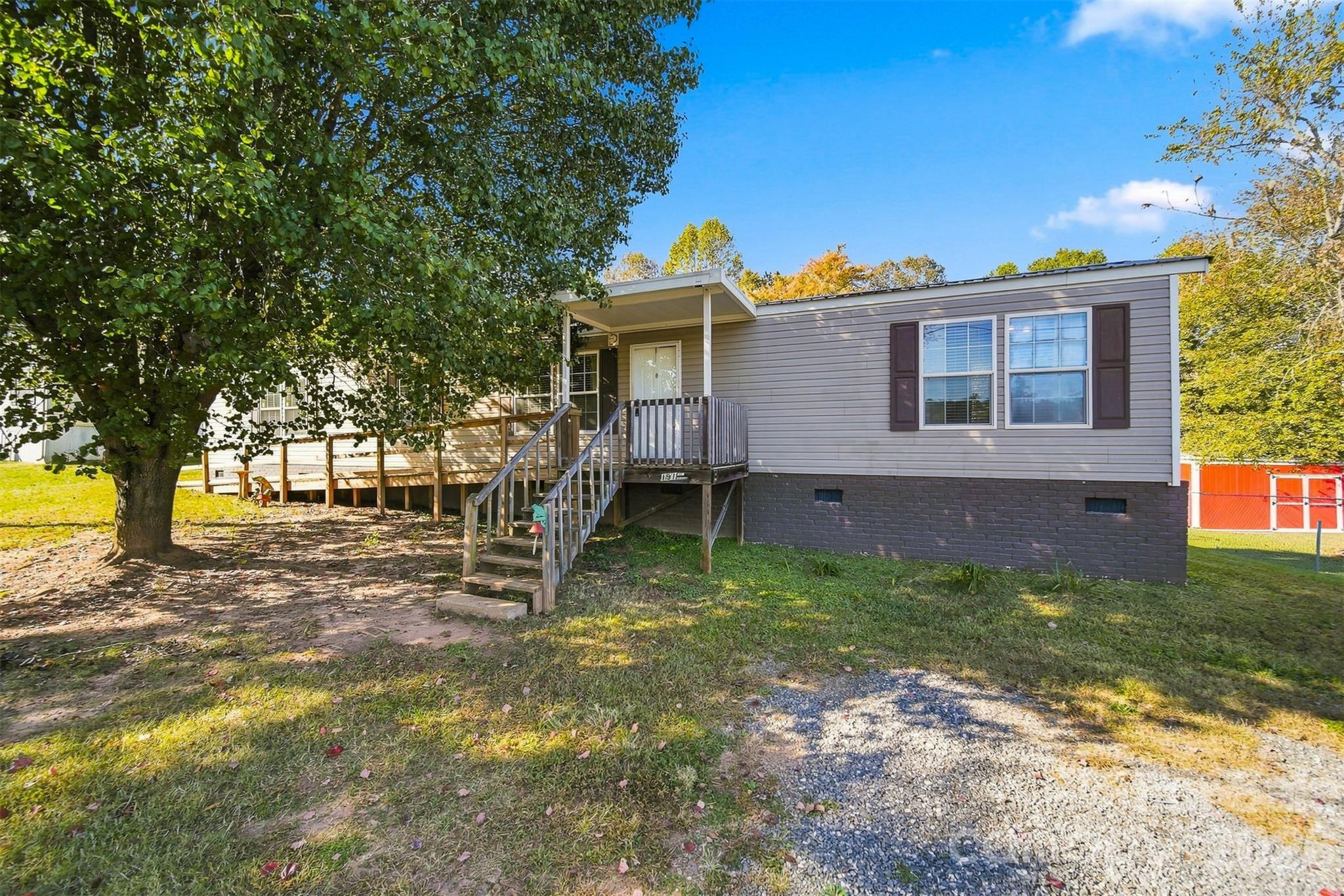 191 Mountain View Drive Property Photo 1