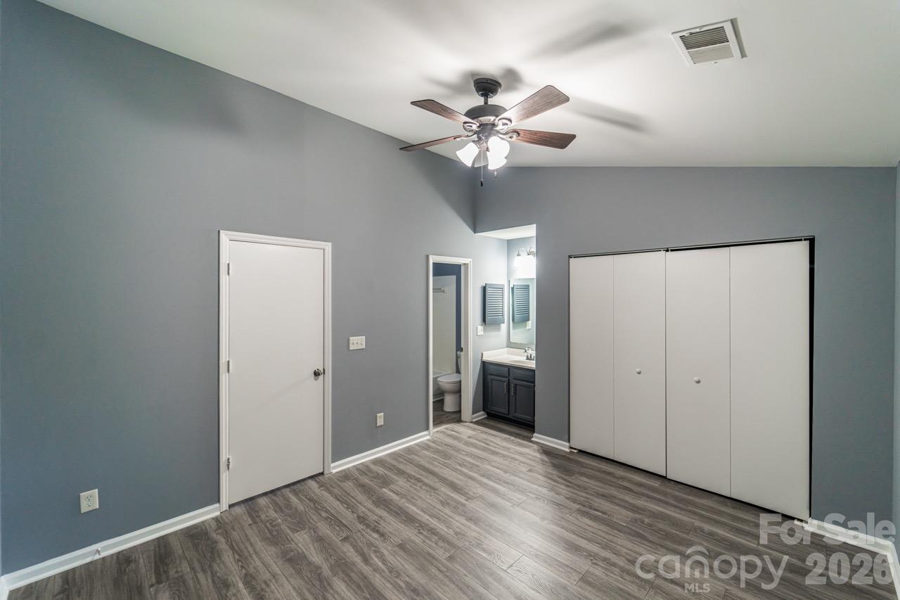 6418 Windsor Gate Lane Property Photo 13