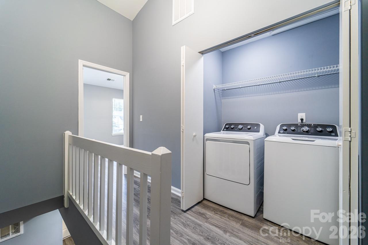 6418 Windsor Gate Lane Property Photo 17