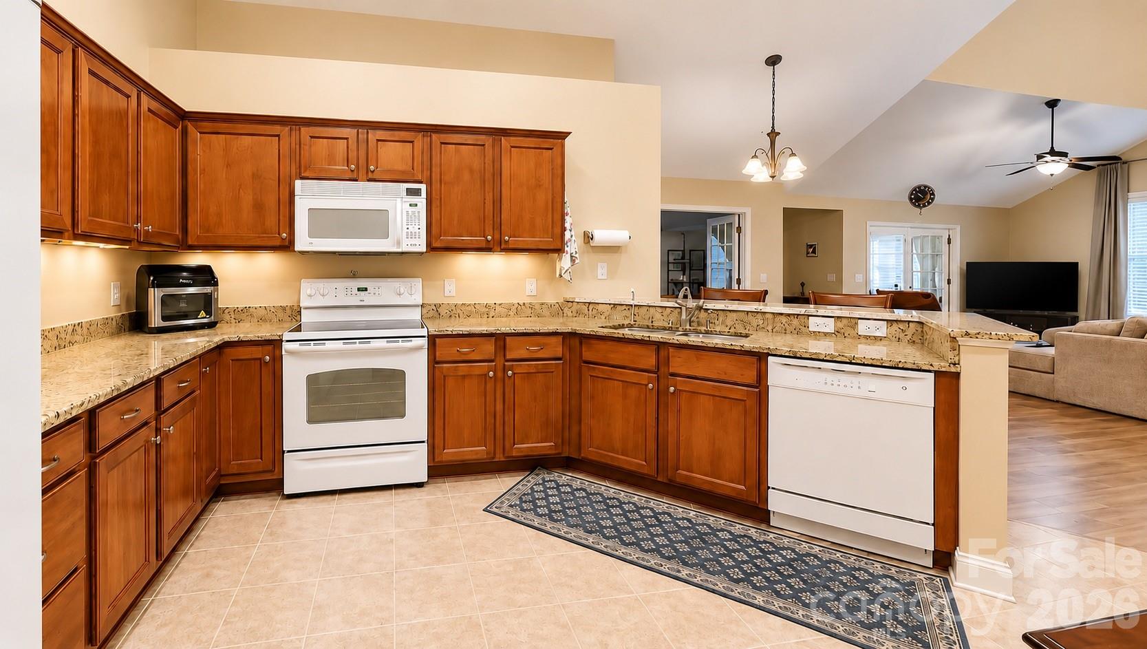 76 Mountain Meadow Circle Property Photo 4