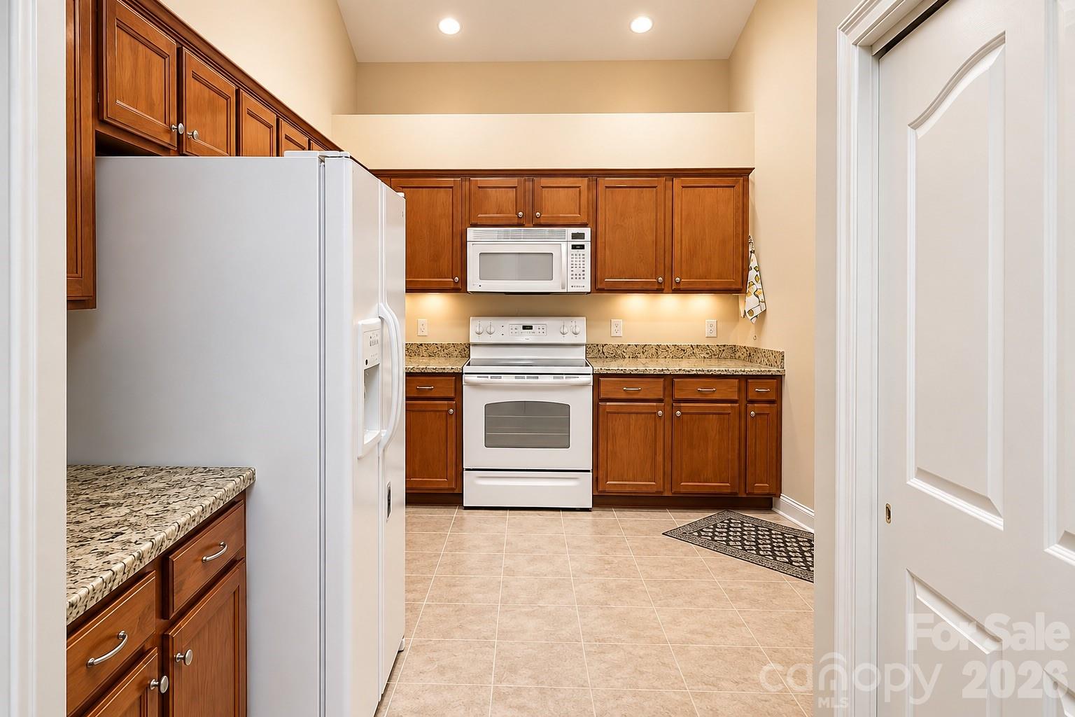 76 Mountain Meadow Circle Property Photo 6