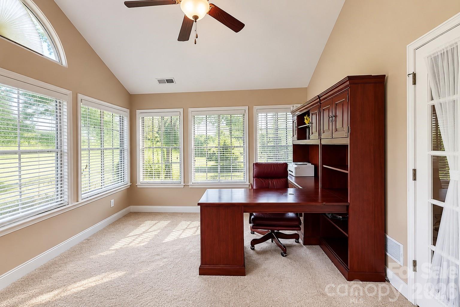 76 Mountain Meadow Circle Property Photo 23