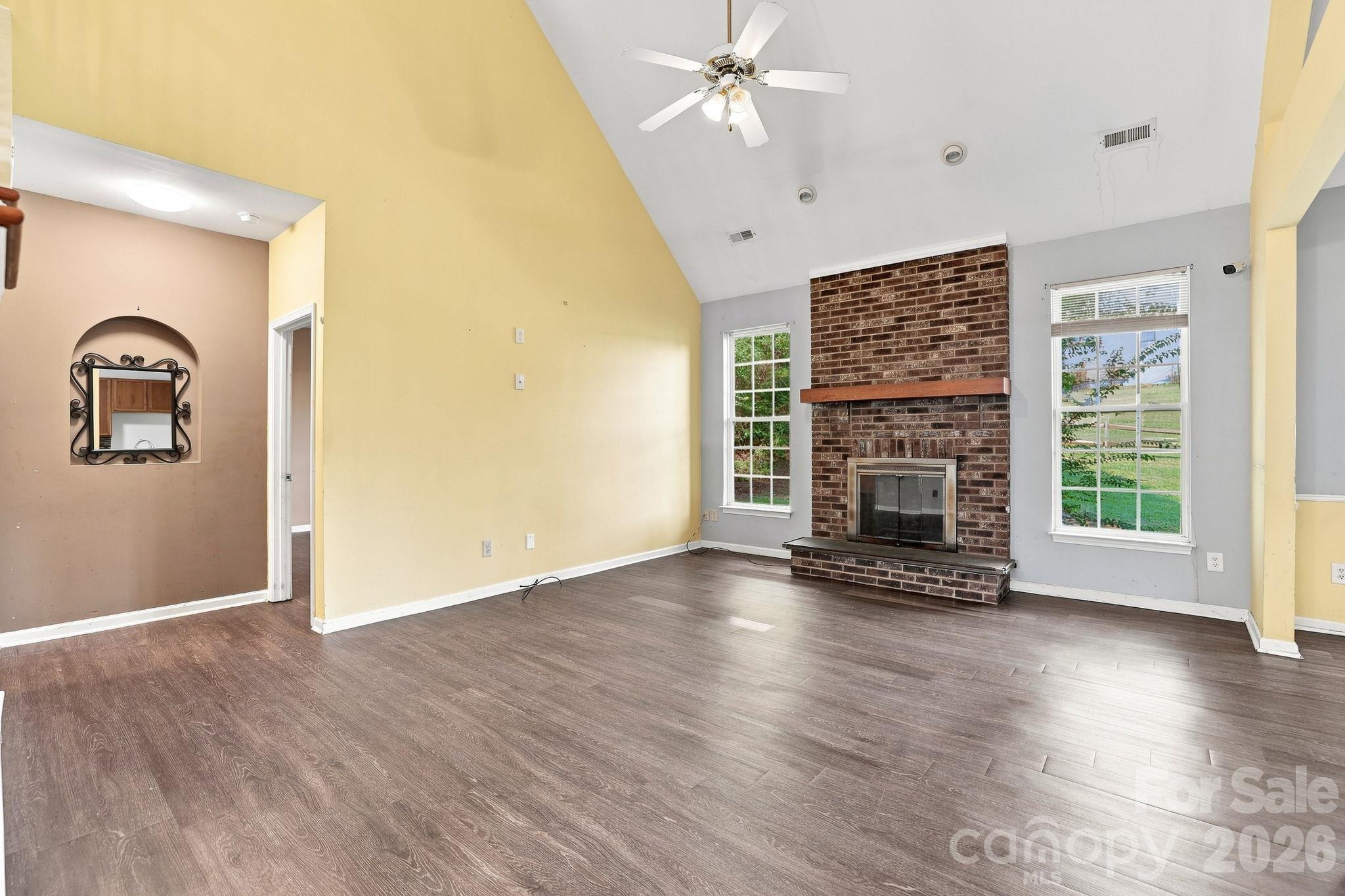 1000 Barbee Farm Drive Property Photo 4