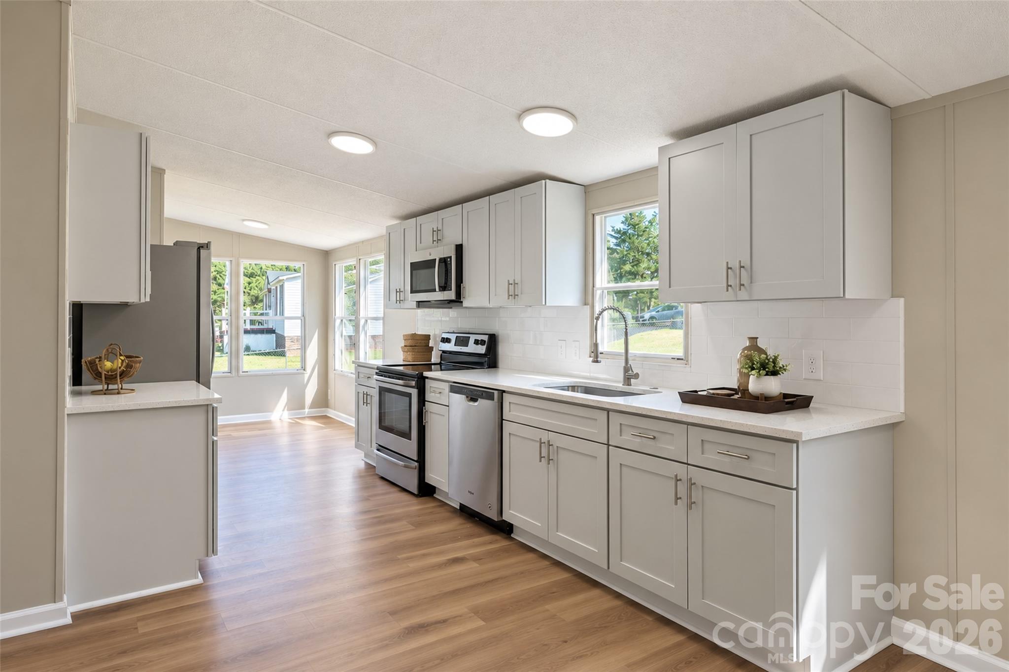 5609 Wildwood Court Property Photo 16