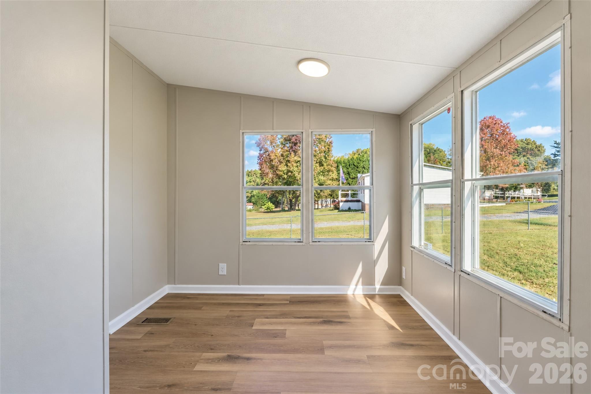 5609 Wildwood Court Property Photo 19