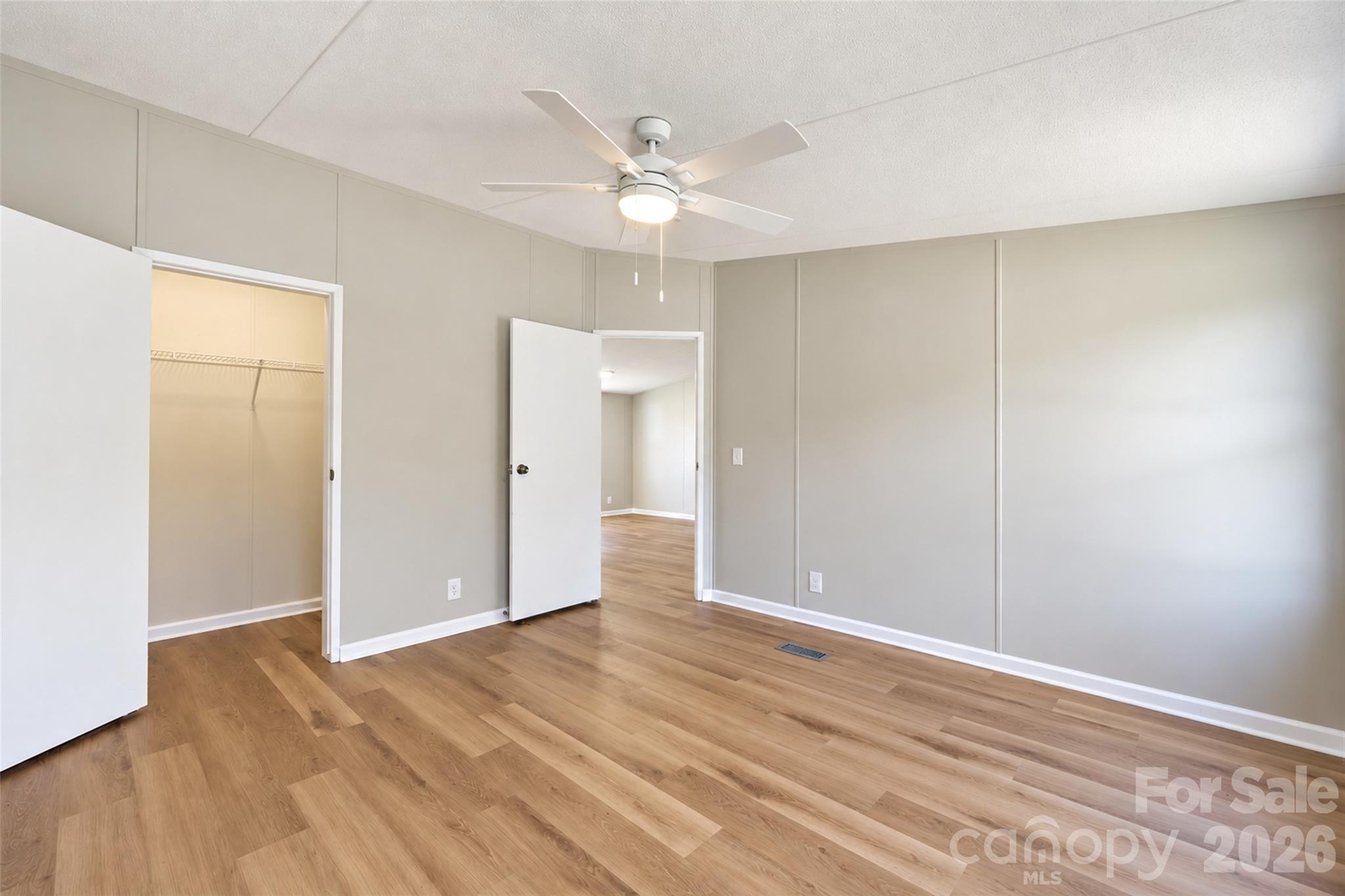 5609 Wildwood Court Property Photo 28