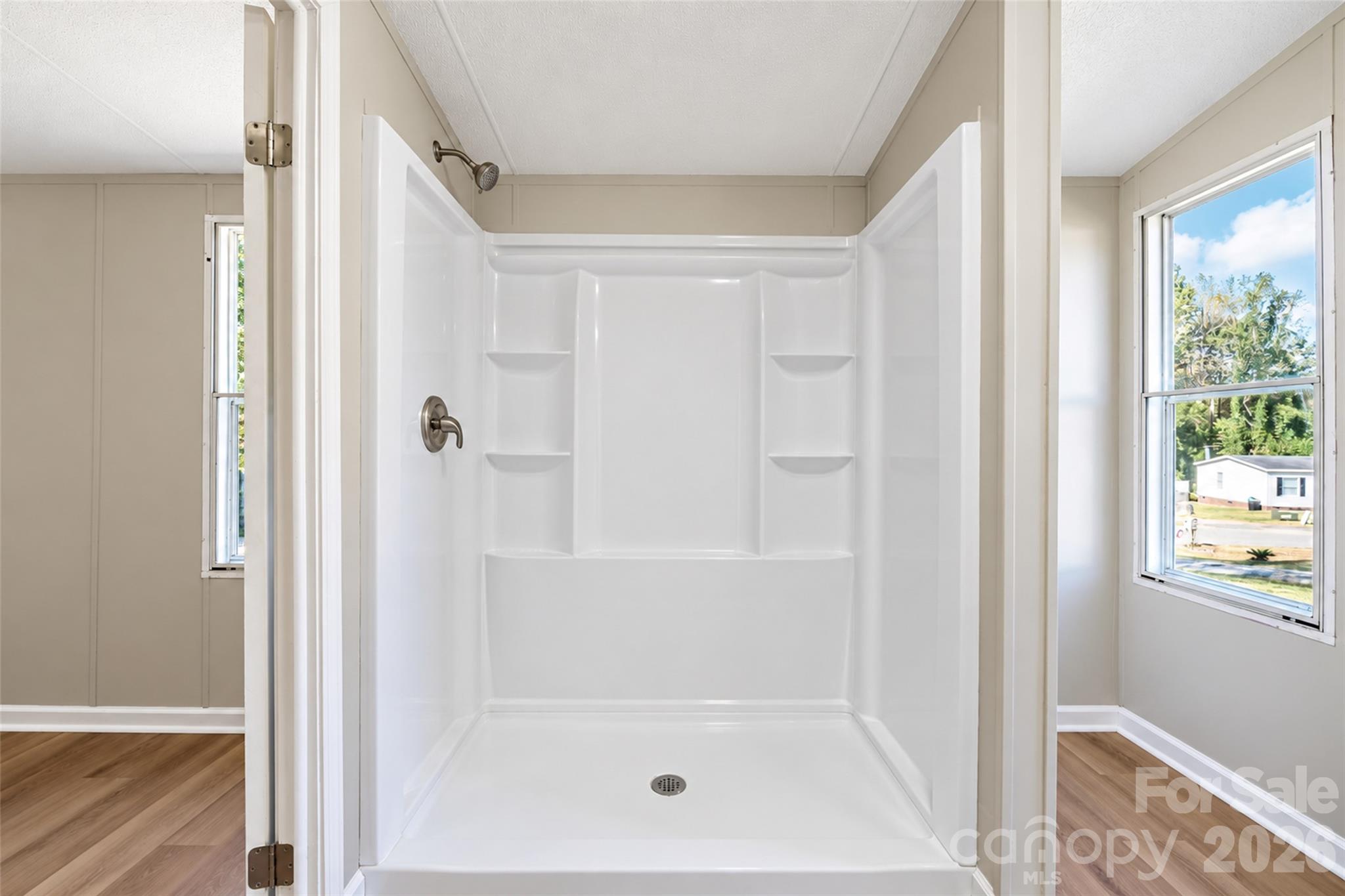 5609 Wildwood Court Property Photo 32