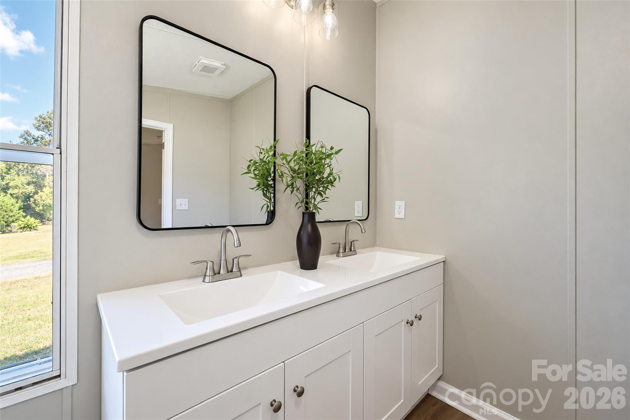 5609 Wildwood Court Property Photo 33