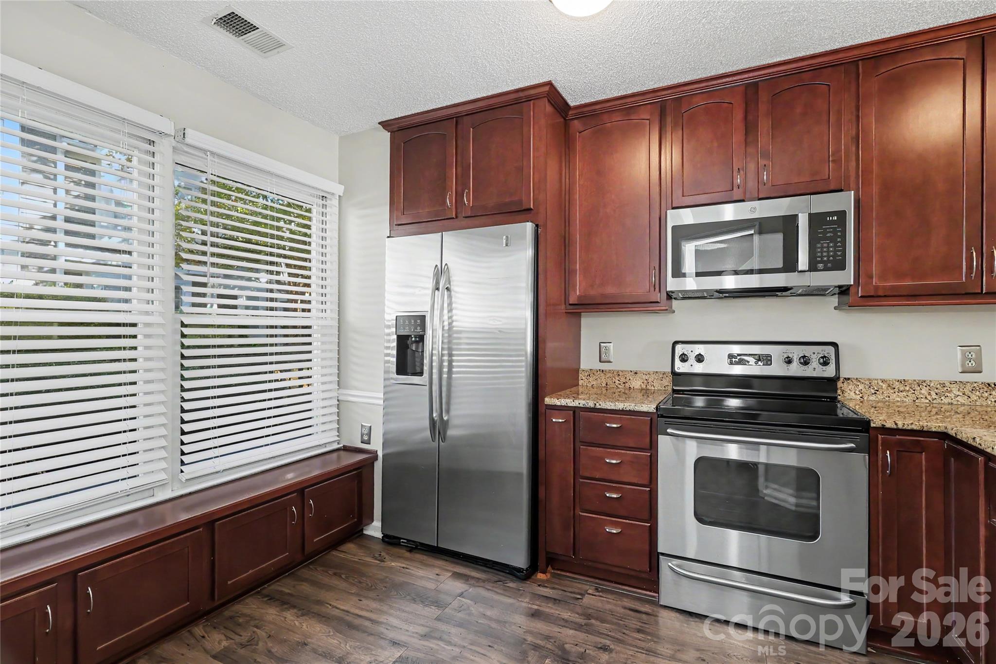 8206 Legare Court Property Photo 24