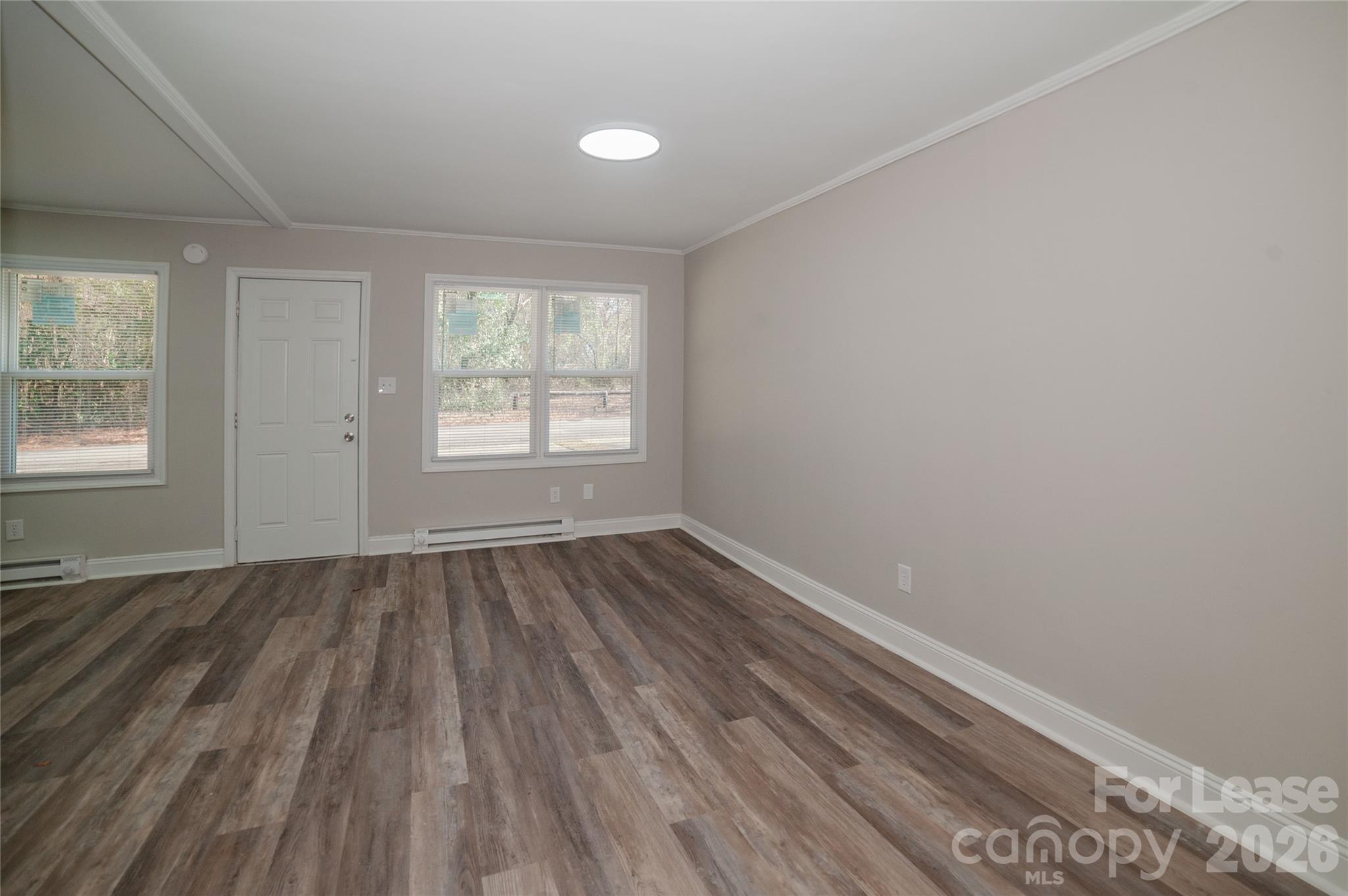 5113 Higgins Street Property Photo 6