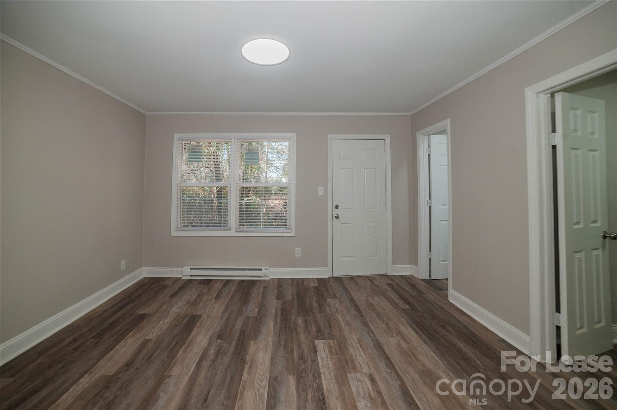 5113 Higgins Street Property Photo 14