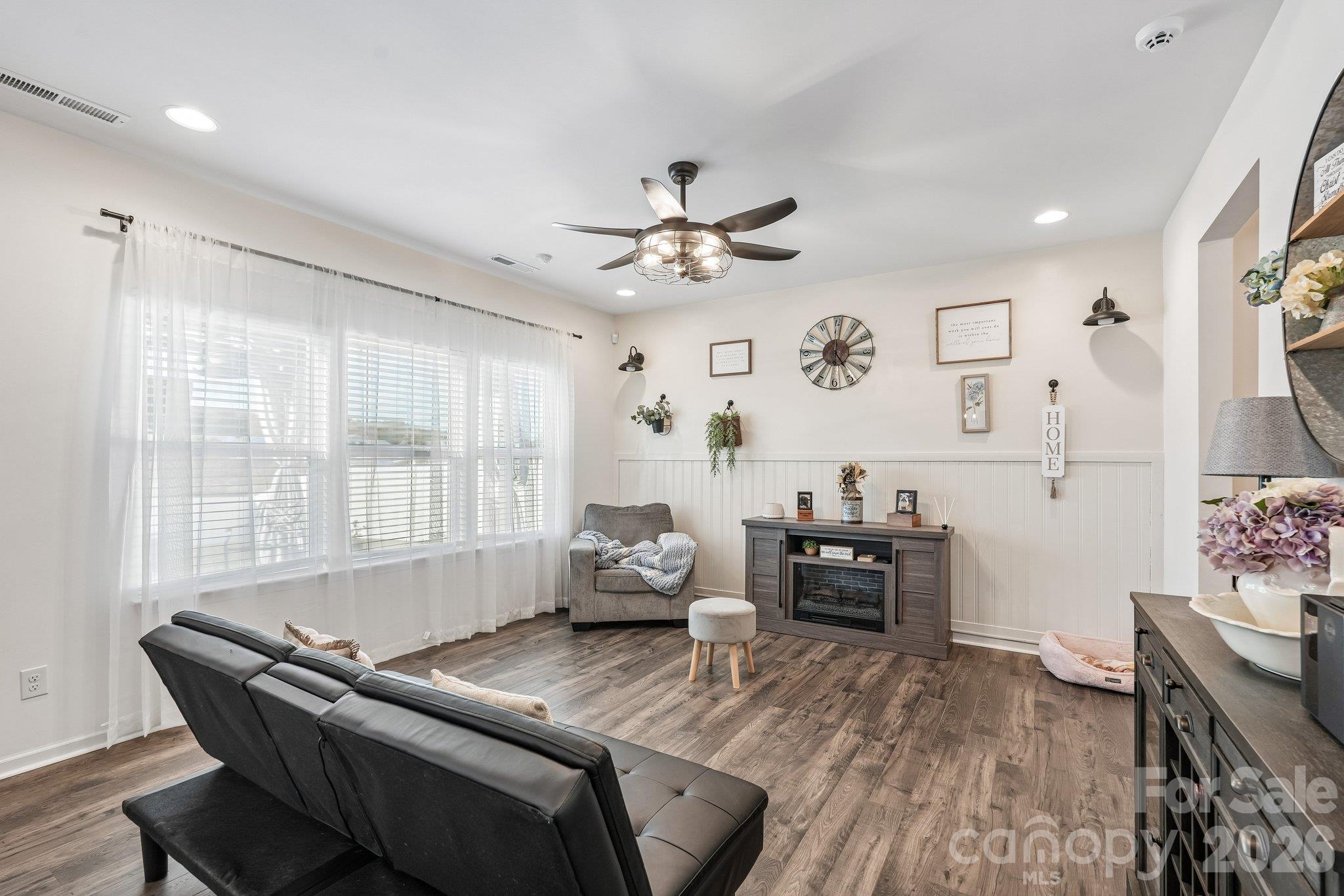 1832 Ashley Lynn Court Property Photo 10