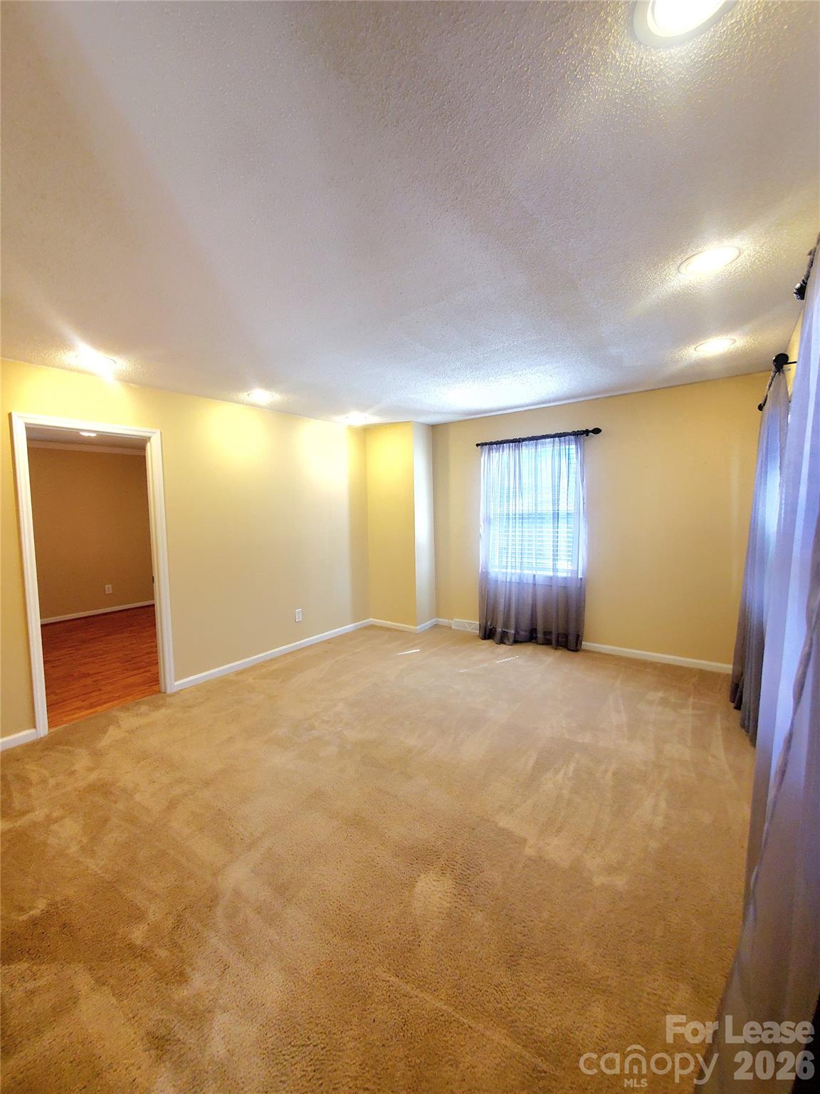 1403 Crescent Street Property Photo 6
