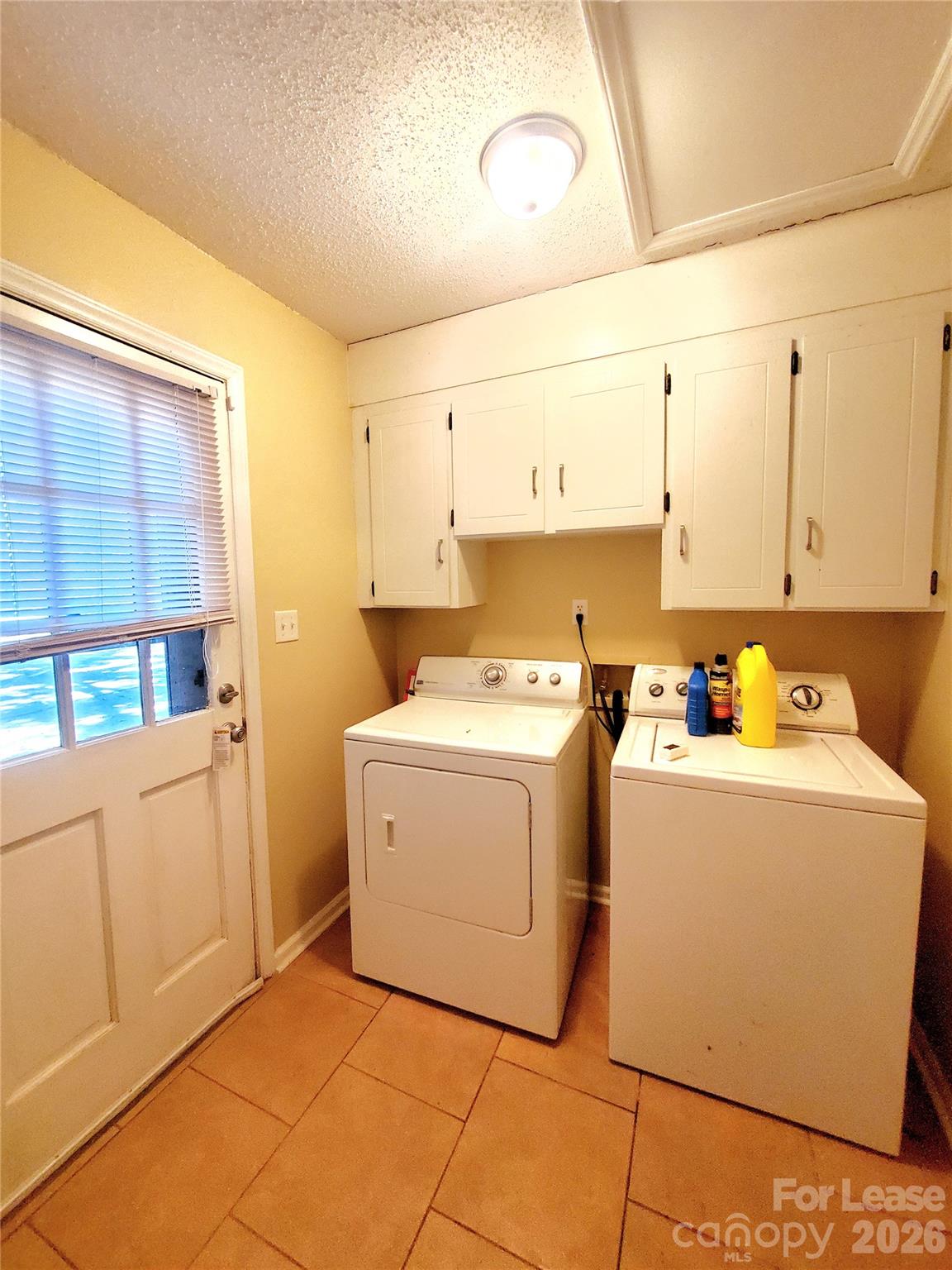 1403 Crescent Street Property Photo 10