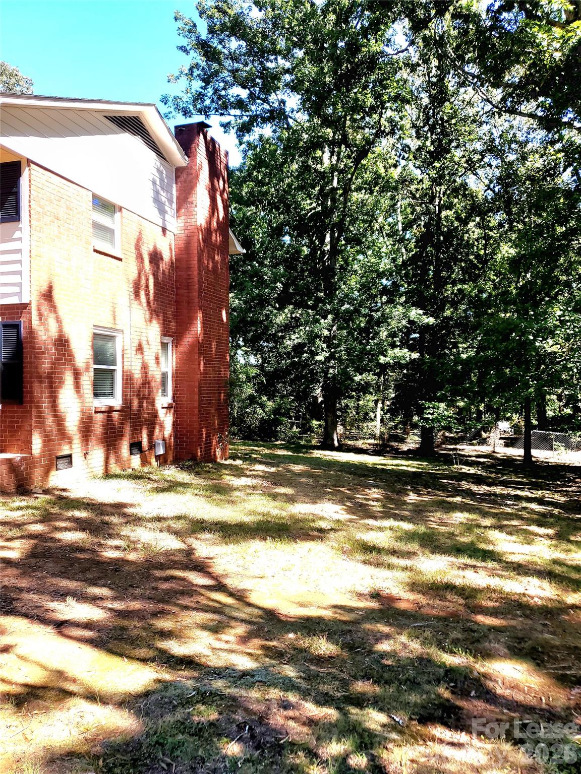 1403 Crescent Street Property Photo 28
