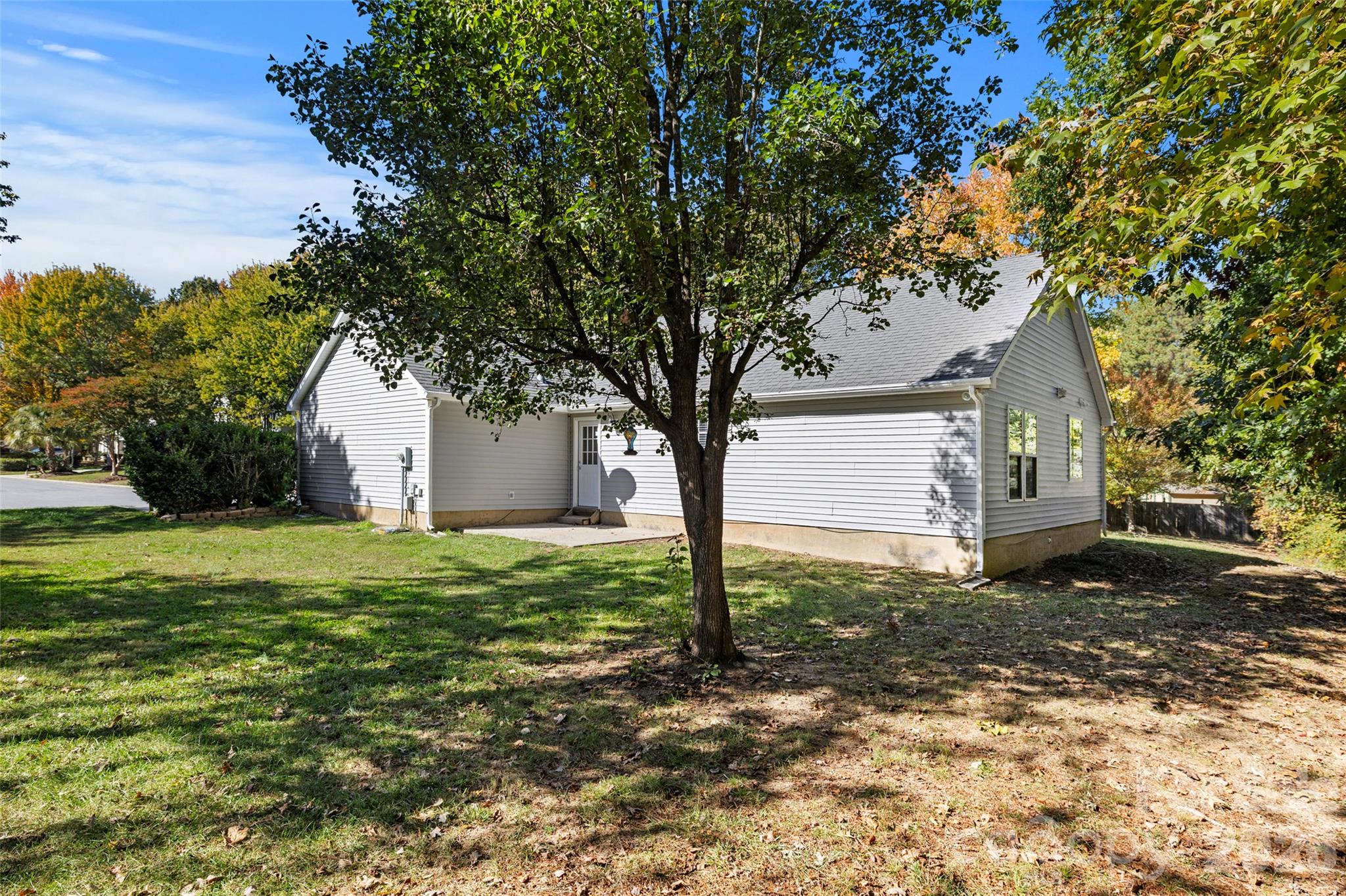9022 Brad Court Property Photo 5