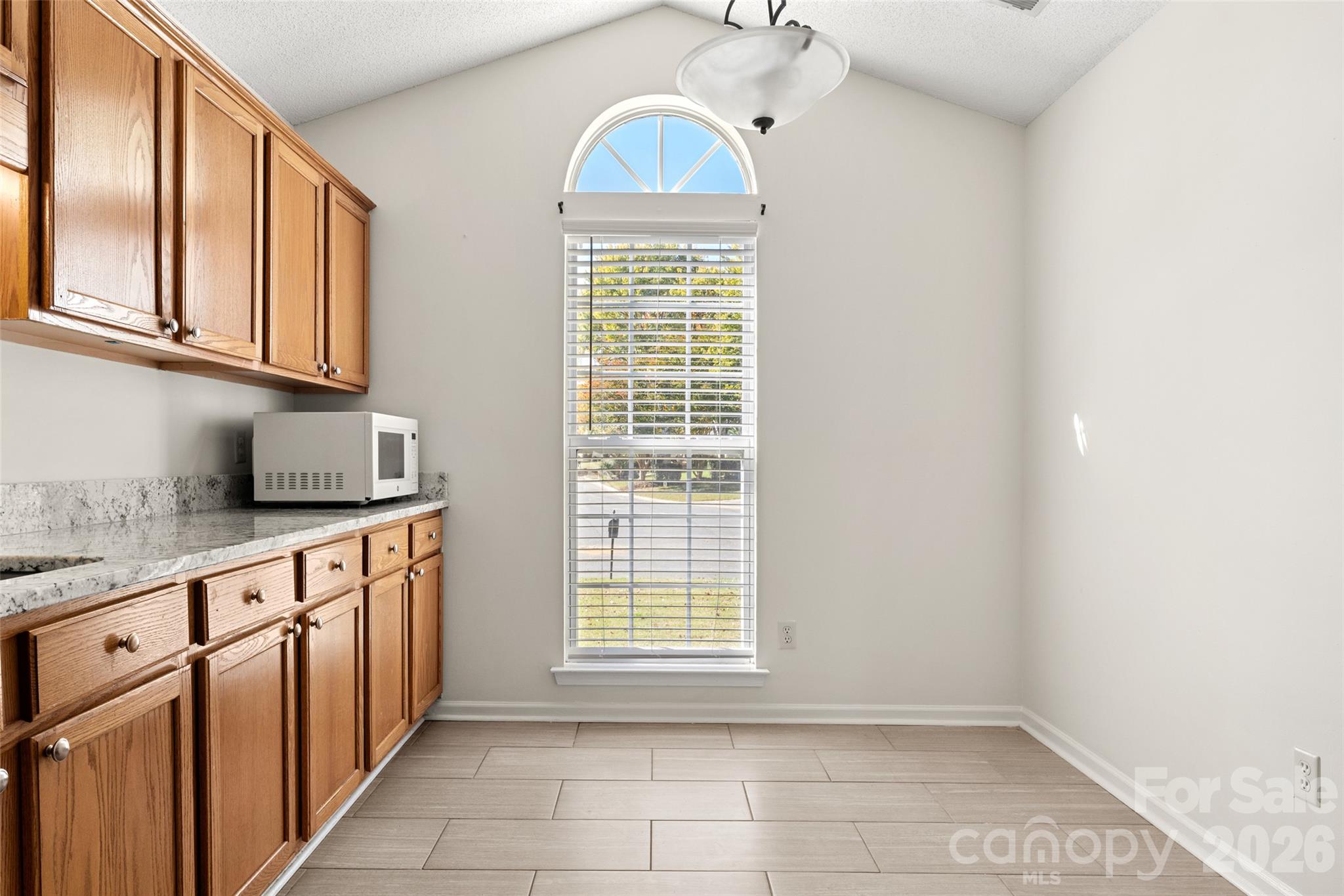 9022 Brad Court Property Photo 14