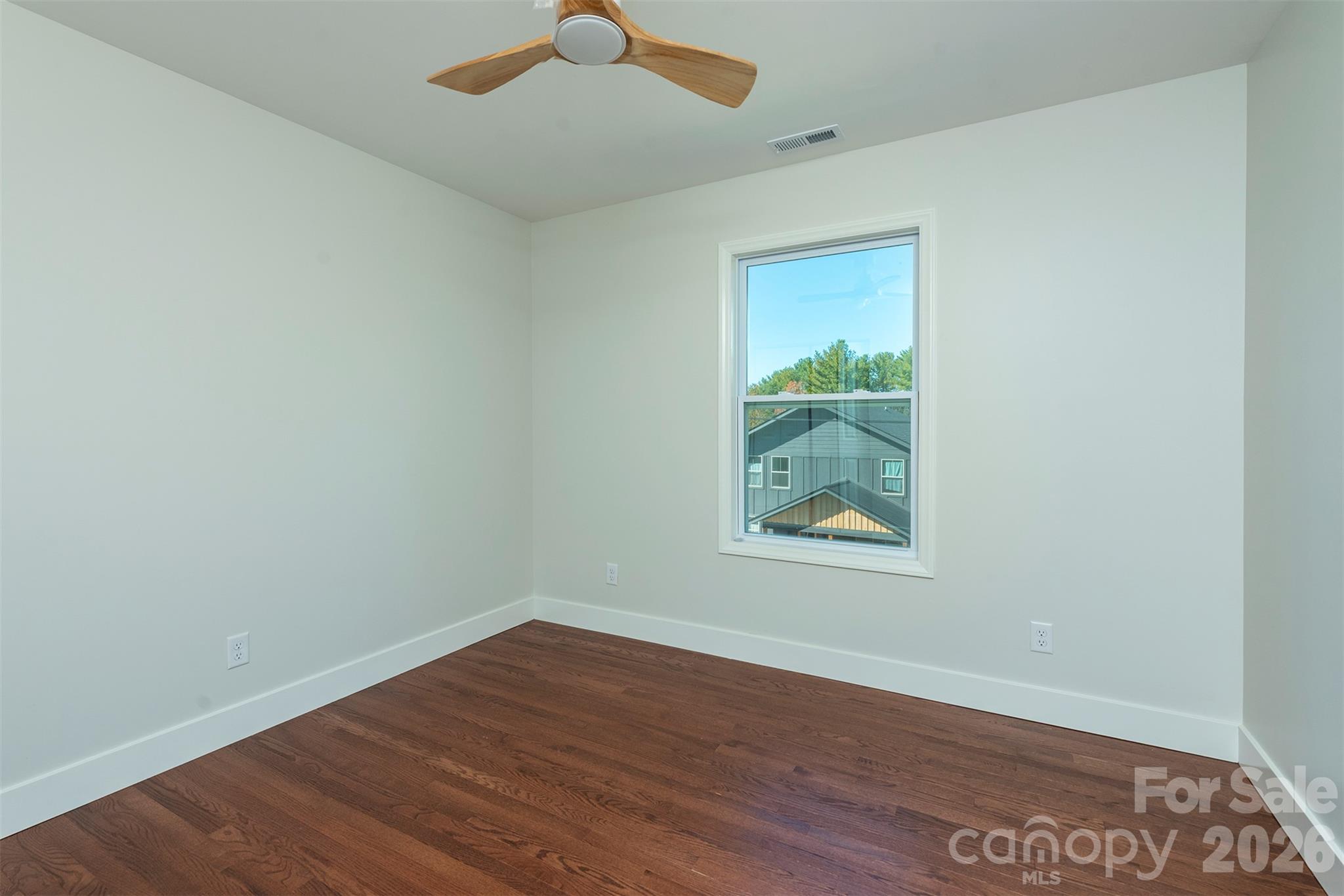 14 Crestfield Avenue Property Photo 20