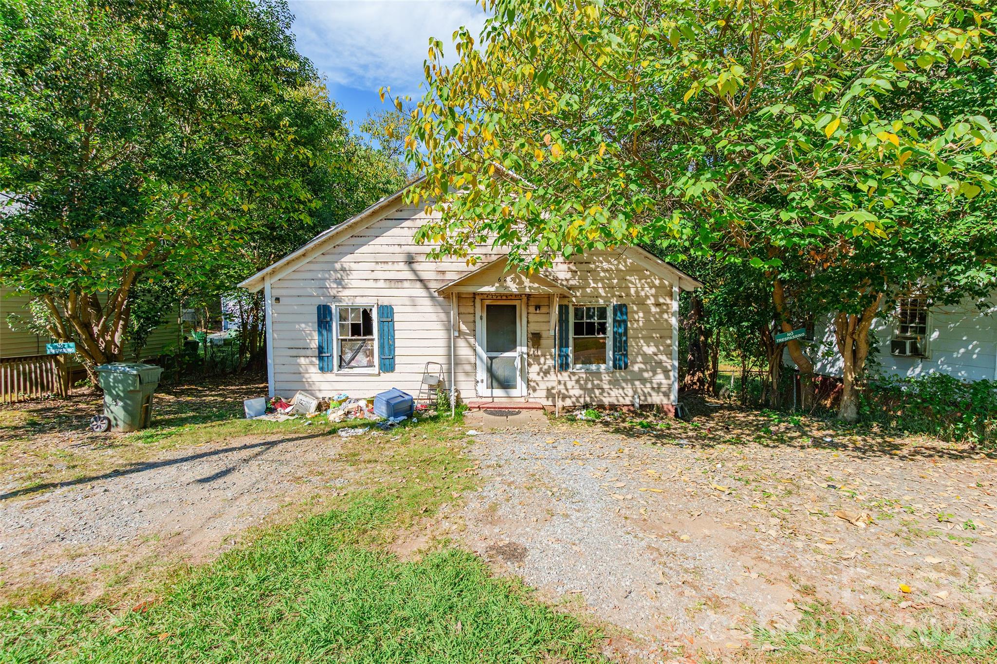 623 N Jones Avenue Property Photo 1