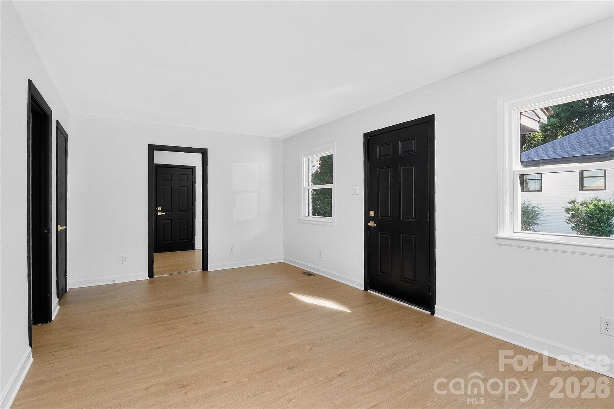 1522 Effingham Road Property Photo 5