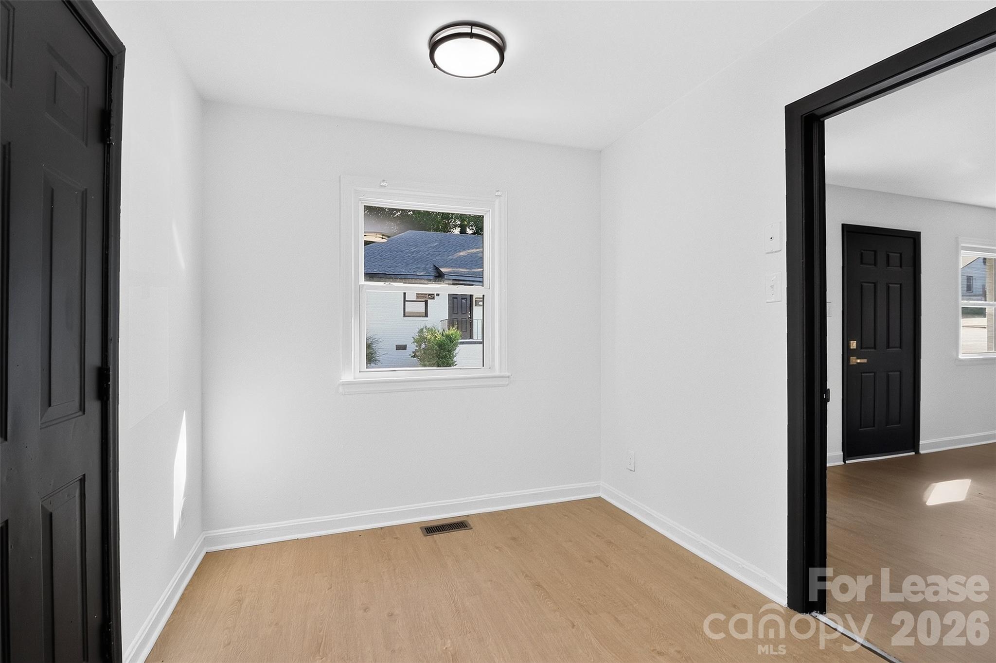 1522 Effingham Road Property Photo 8