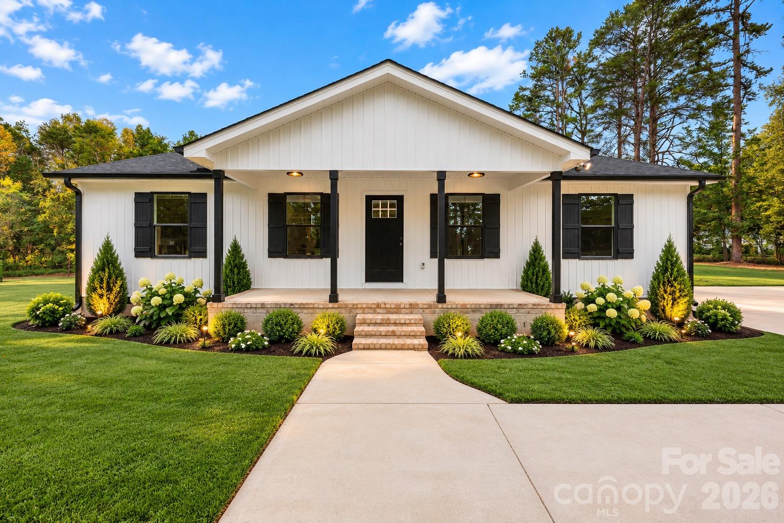 210 Rattlesnake Street Property Photo 1