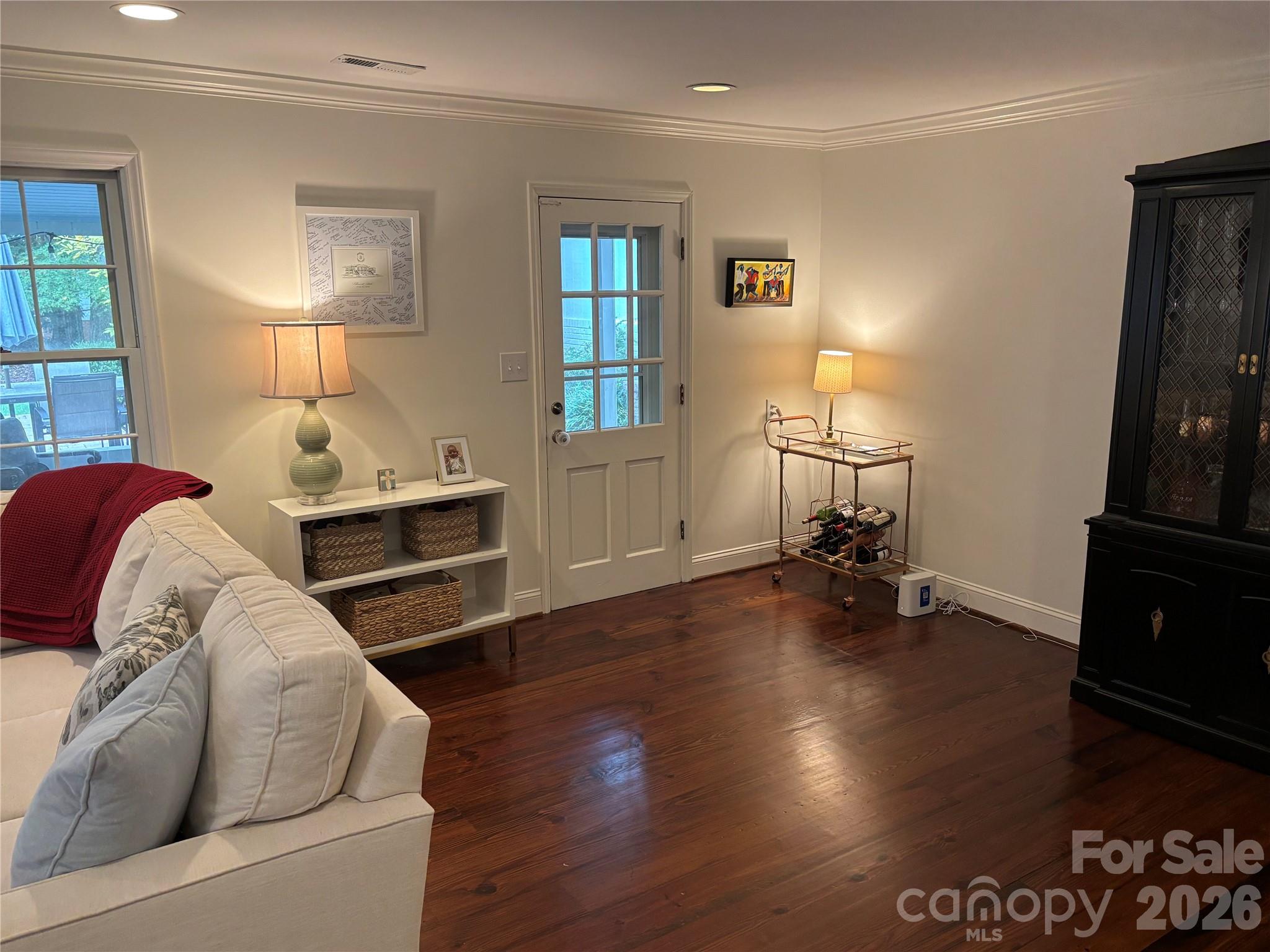 6247 Heritage Place Property Photo 12