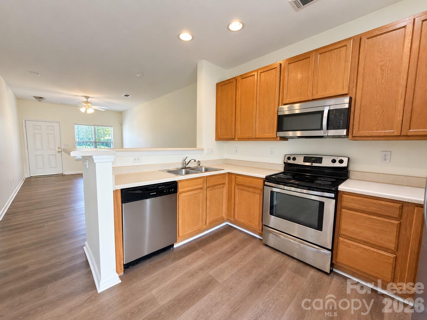 634 Fountain Court Property Photo 8