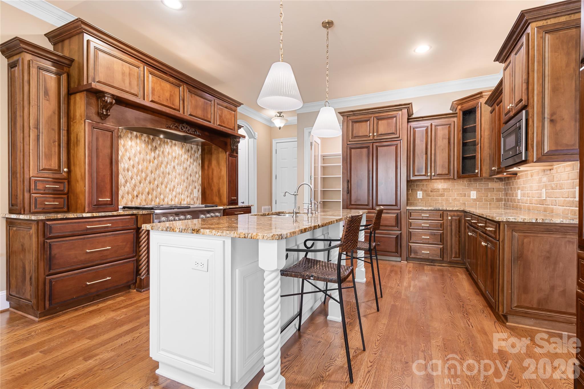161 Cape Cod Way Property Photo 22