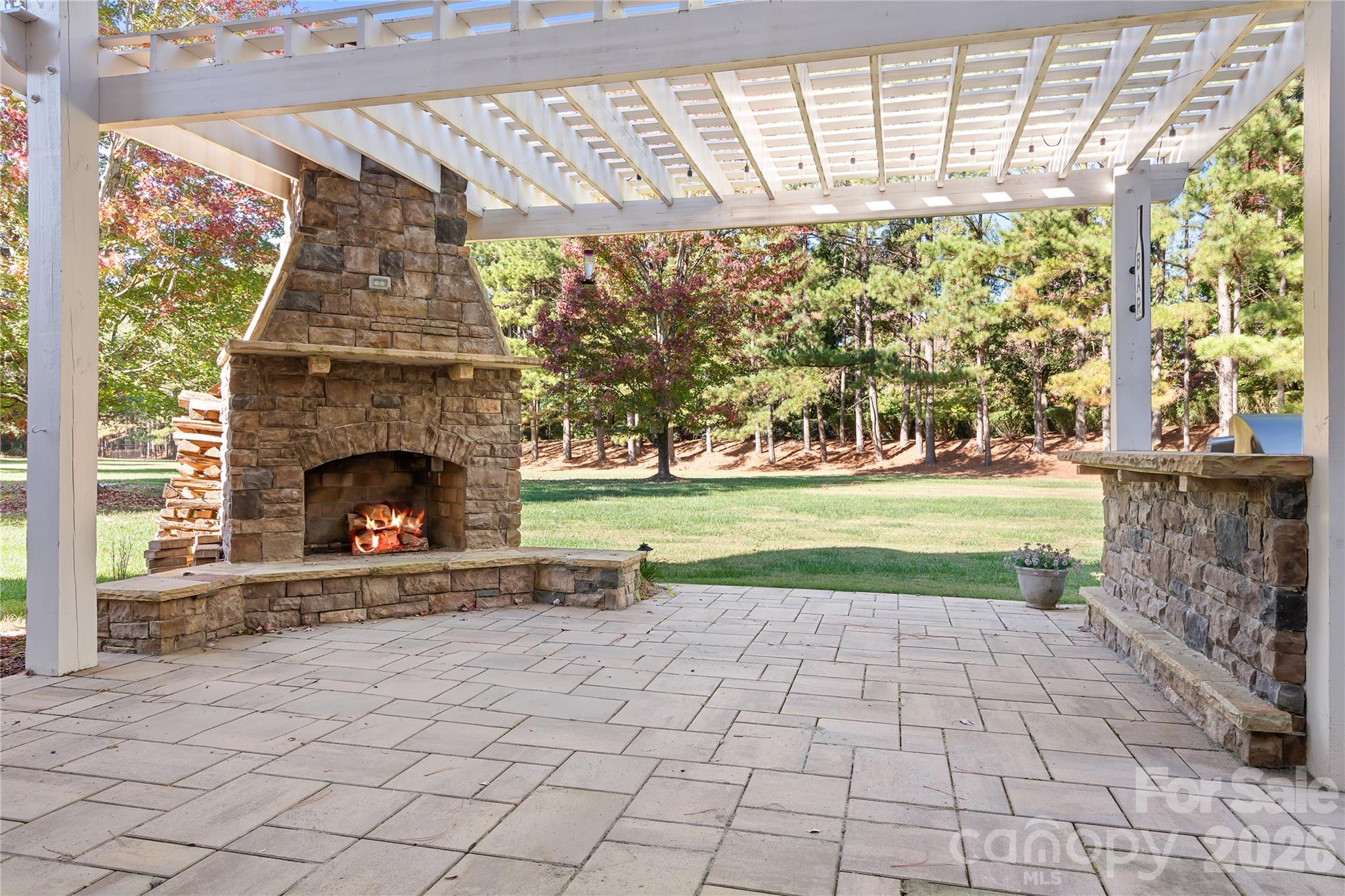 161 Cape Cod Way Property Photo 25
